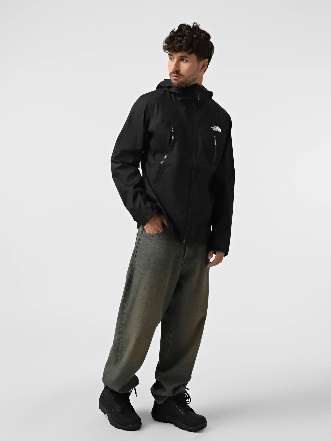 Куртки и дубленки The North Face Signal 2.5L DryVent™ модель NF0A87GRWOO1 Куртки и дубленки The North Face Signal 2.5L DryVent™ модель NF0A87GRWOO1 Фото