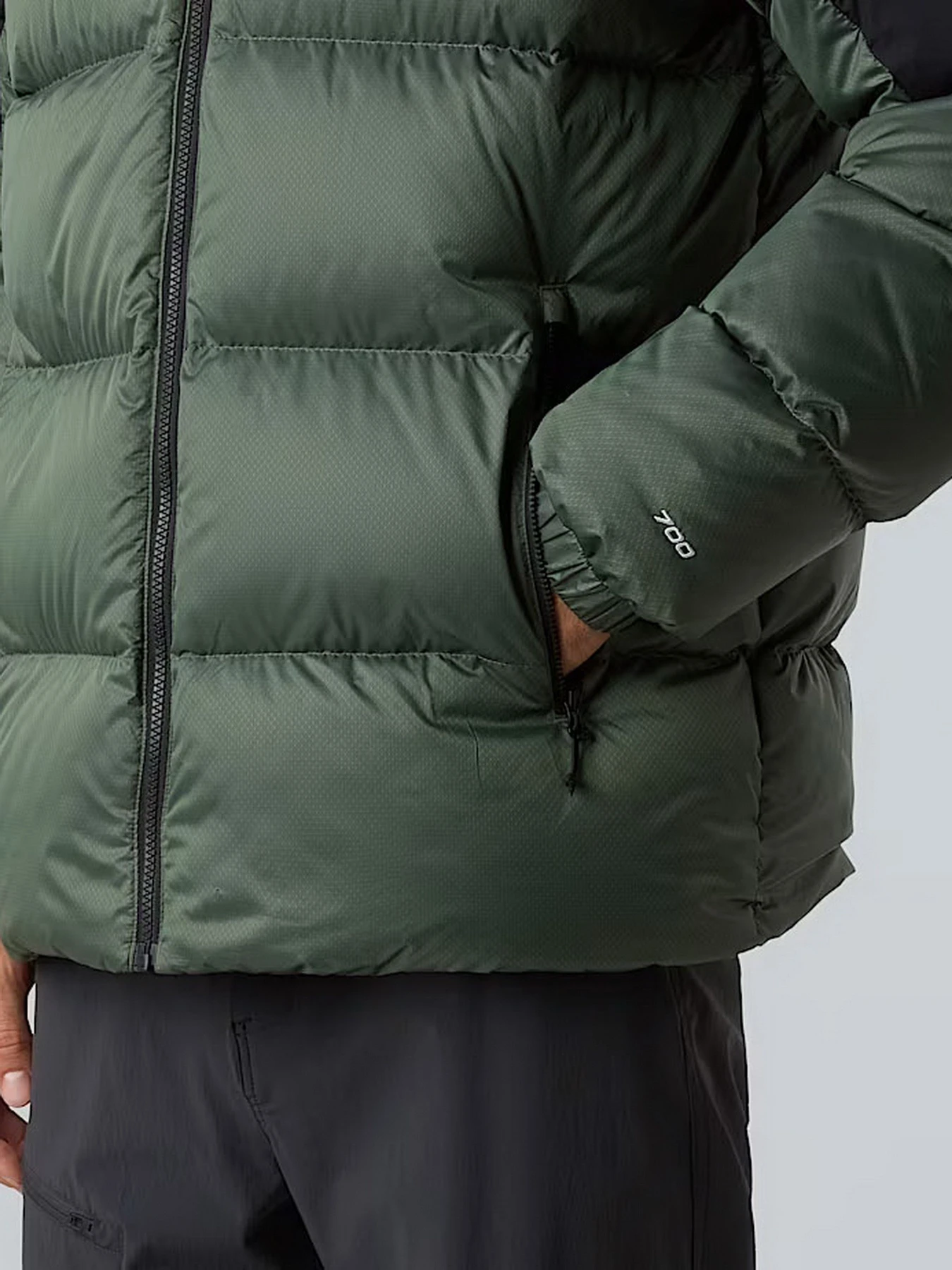 Куртки и дубленки The North Face Diablo Down 2.0 модель NF0A8992EIH1 Фото