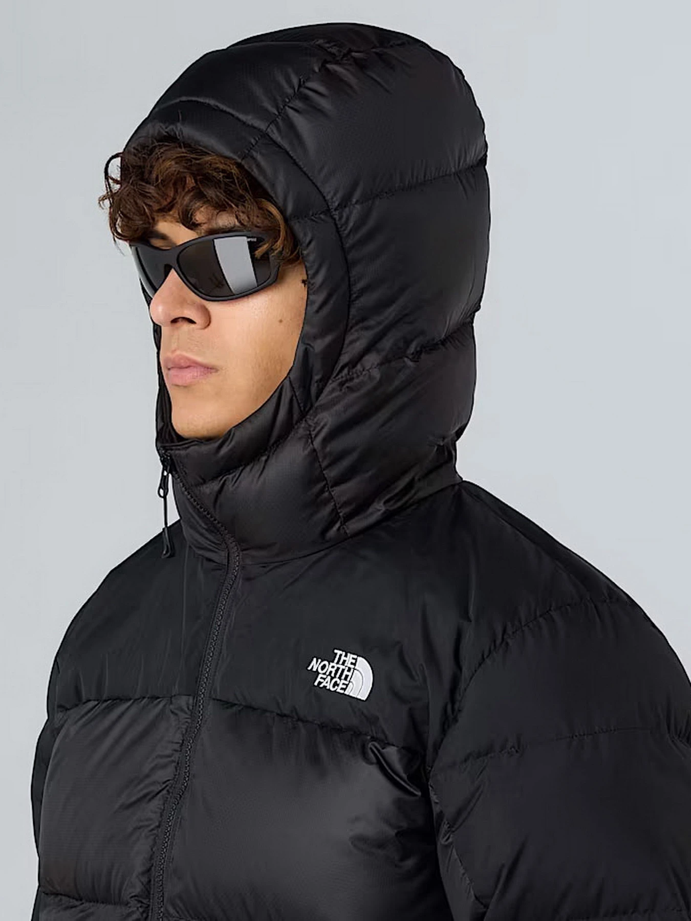 Куртки та дублянки The North Face Diablo Down 2.0 модель NF0A8992GOC1 Куртки та дублянки The North Face Diablo Down 2.0 модель NF0A8992GOC1 Фото