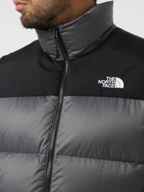 Куртки та дублянки The North Face Diablo Down 2.0 модель NF0A8994EKO1 Фото