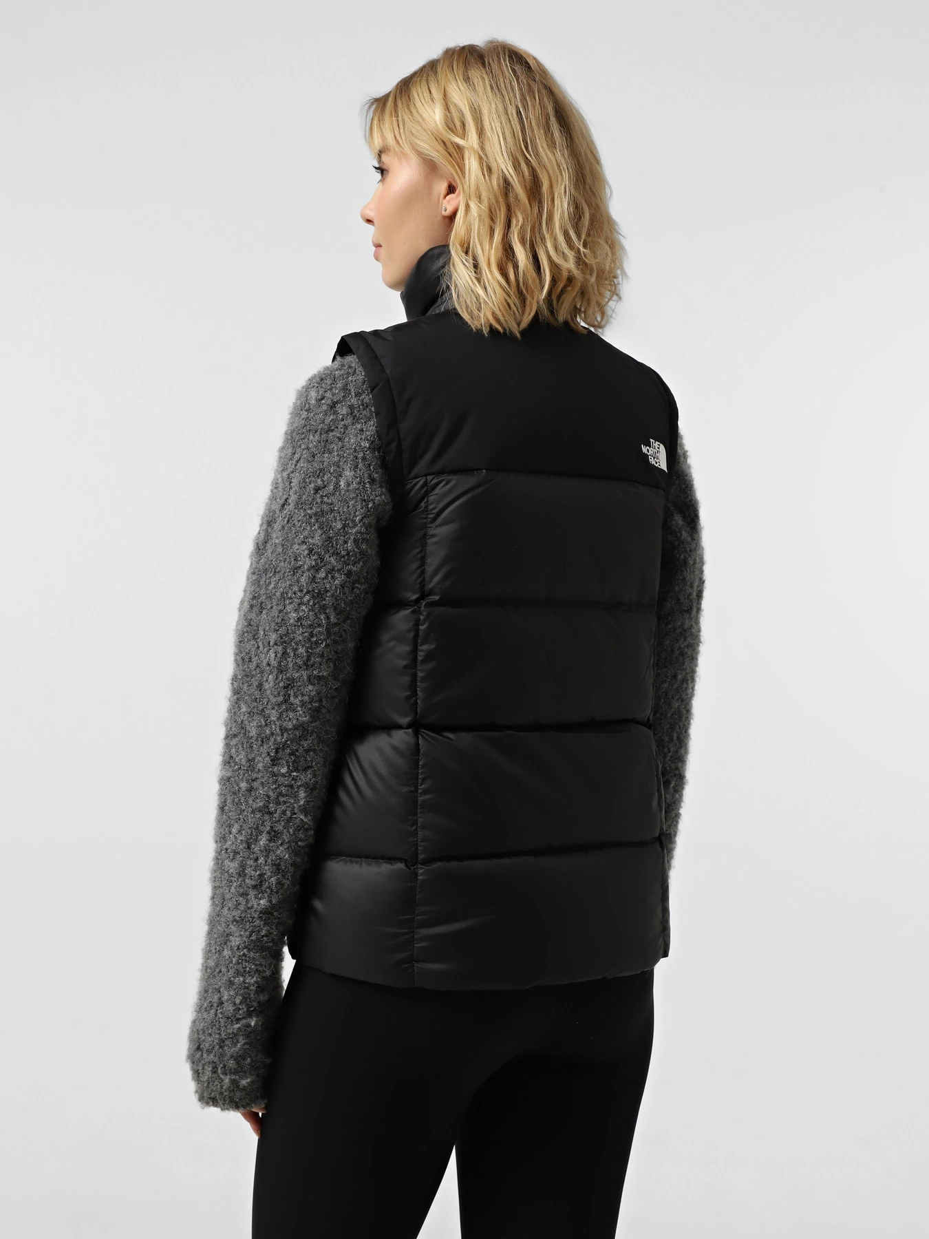 Куртки и дубленки The North Face модель NF0A8E15PH51 Куртки и дубленки The North Face модель NF0A8E15PH51 Фото
