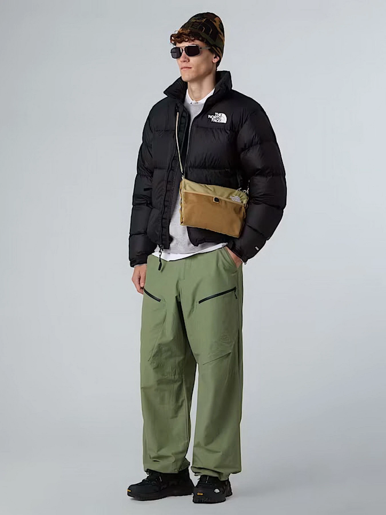 Куртки и дубленки The North Face модель NF0A3C8DGOE1 Куртки и дубленки The North Face модель NF0A3C8DGOE1 Фото