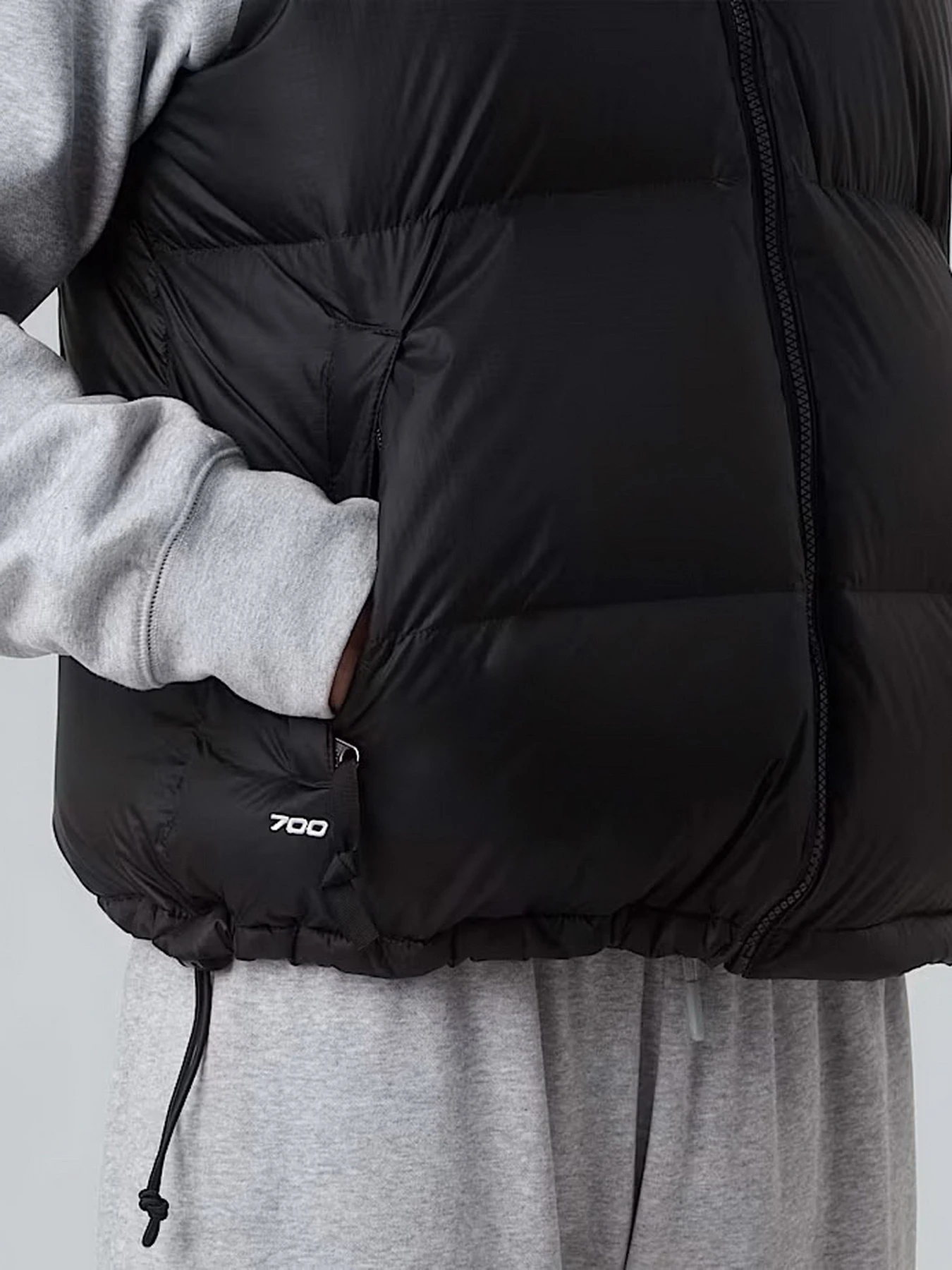 Куртки и дубленки The North Face модель NF0A3JQQGOF1 Куртки и дубленки The North Face модель NF0A3JQQGOF1 Фото