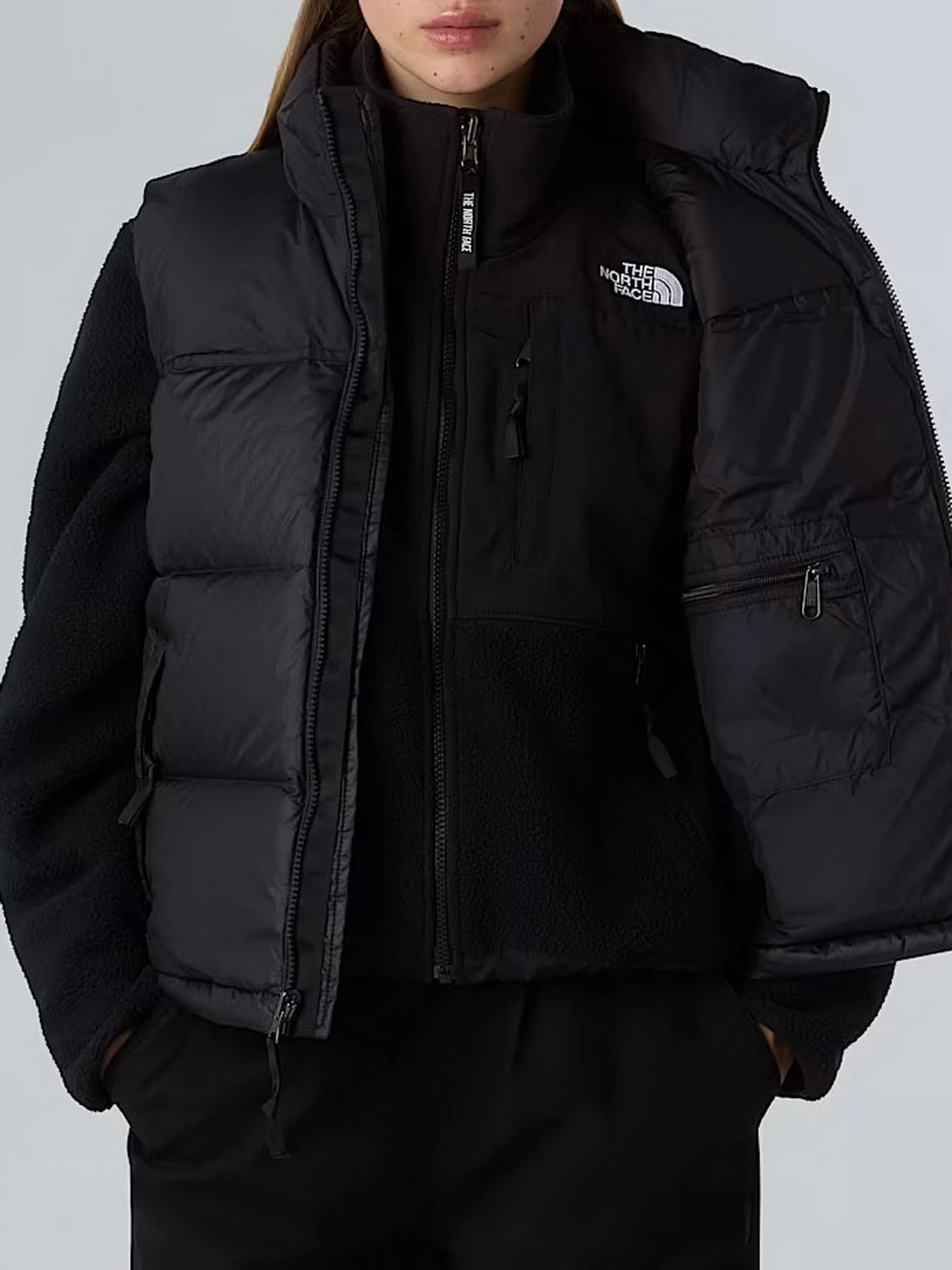 Куртки та дублянки The North Face Retro Nuptse модель NF0A3XEPGOF1 Фото