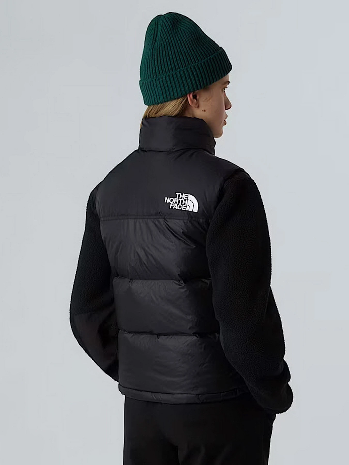 Куртки та дублянки The North Face Retro Nuptse модель NF0A3XEPGOF1 Фото