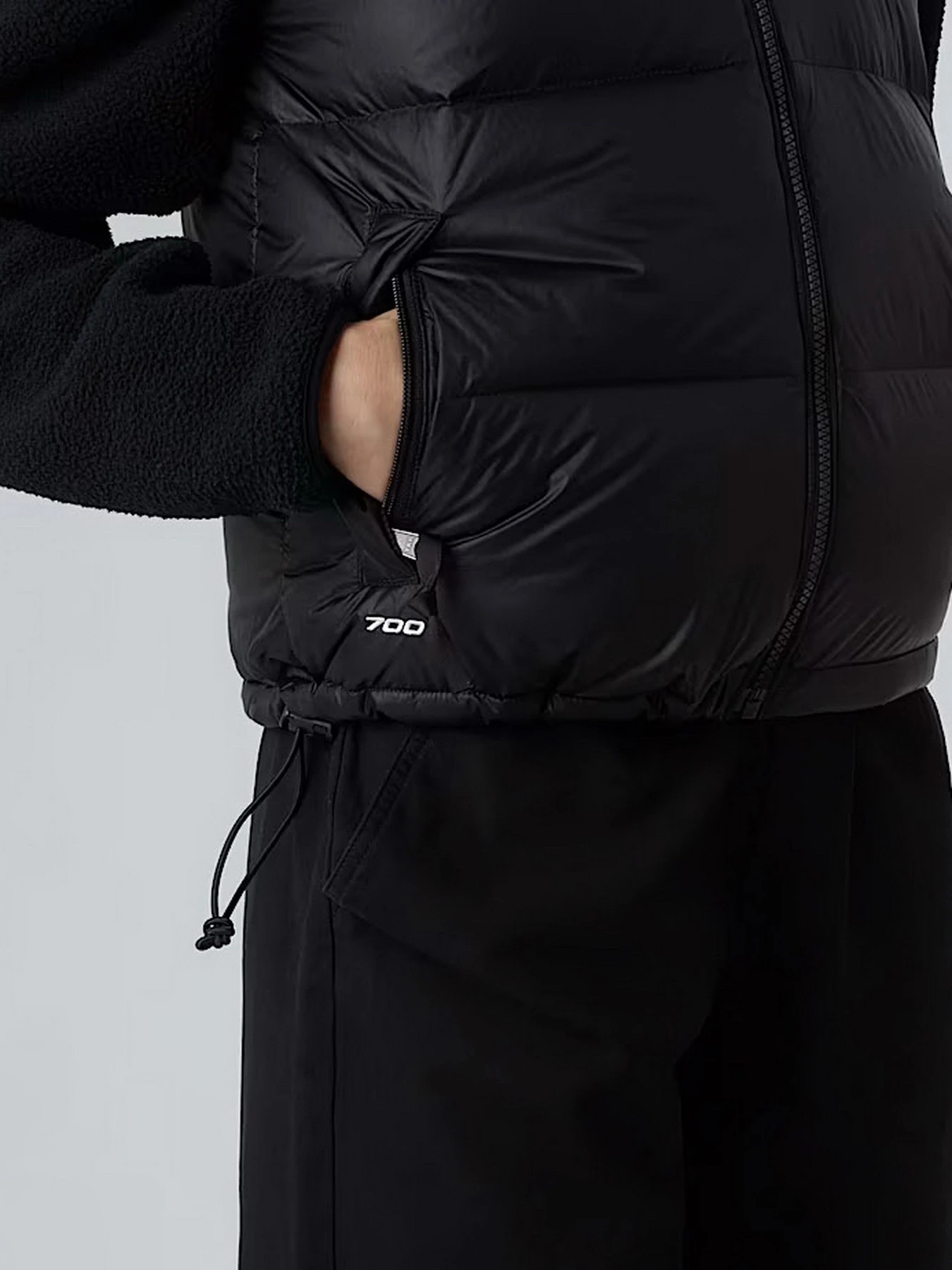 Куртки та дублянки The North Face Retro Nuptse модель NF0A3XEPGOF1 Фото