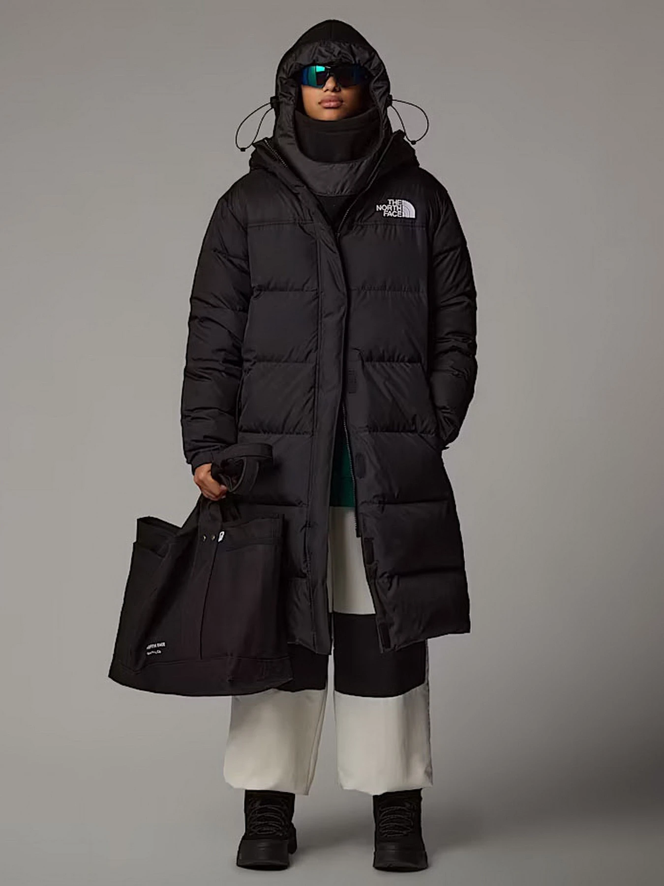 Куртки та дублянки The North Face модель NF0A832KGOE1 Куртки та дублянки The North Face модель NF0A832KGOE1 Фото