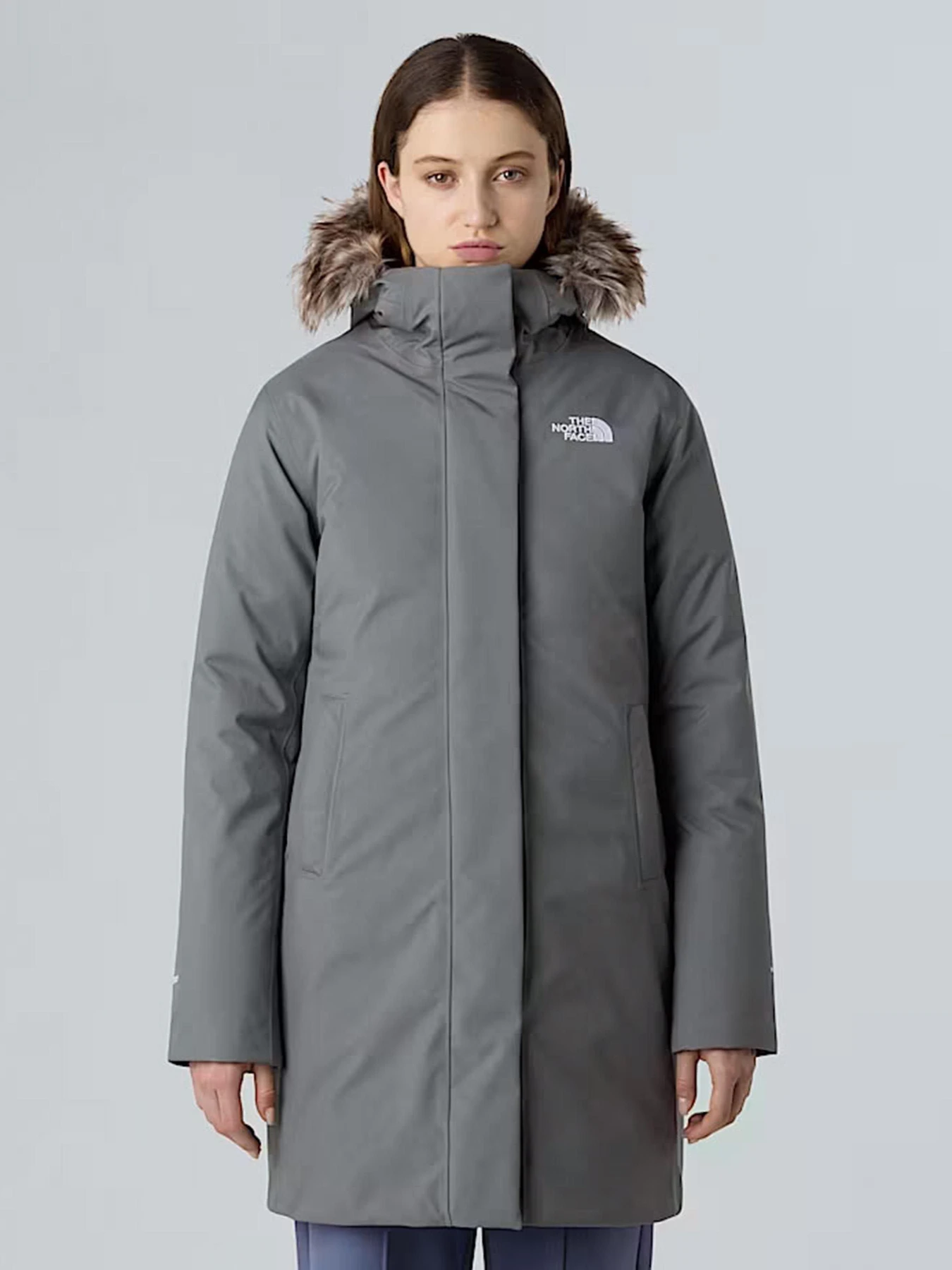 Куртки и дубленки The North Face модель NF0A84J20UZ1 Фото