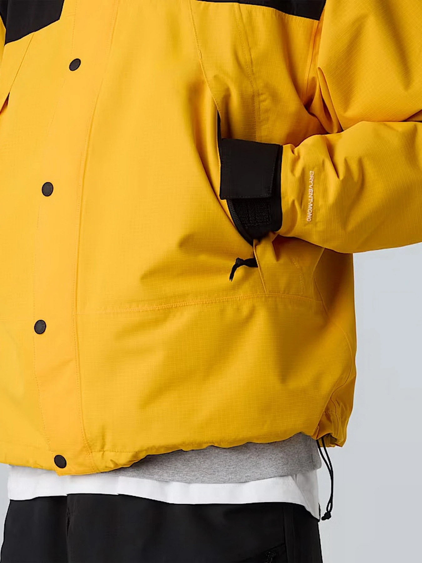 Куртки та дублянки The North Face DryVent™ Mono Mountain модель NF0A88XFZU31 Куртки та дублянки The North Face DryVent™ Mono Mountain модель NF0A88XFZU31 Фото