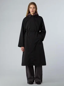 Куртки и дубленки The North Face модель NF0A8DTRJK31 Фото