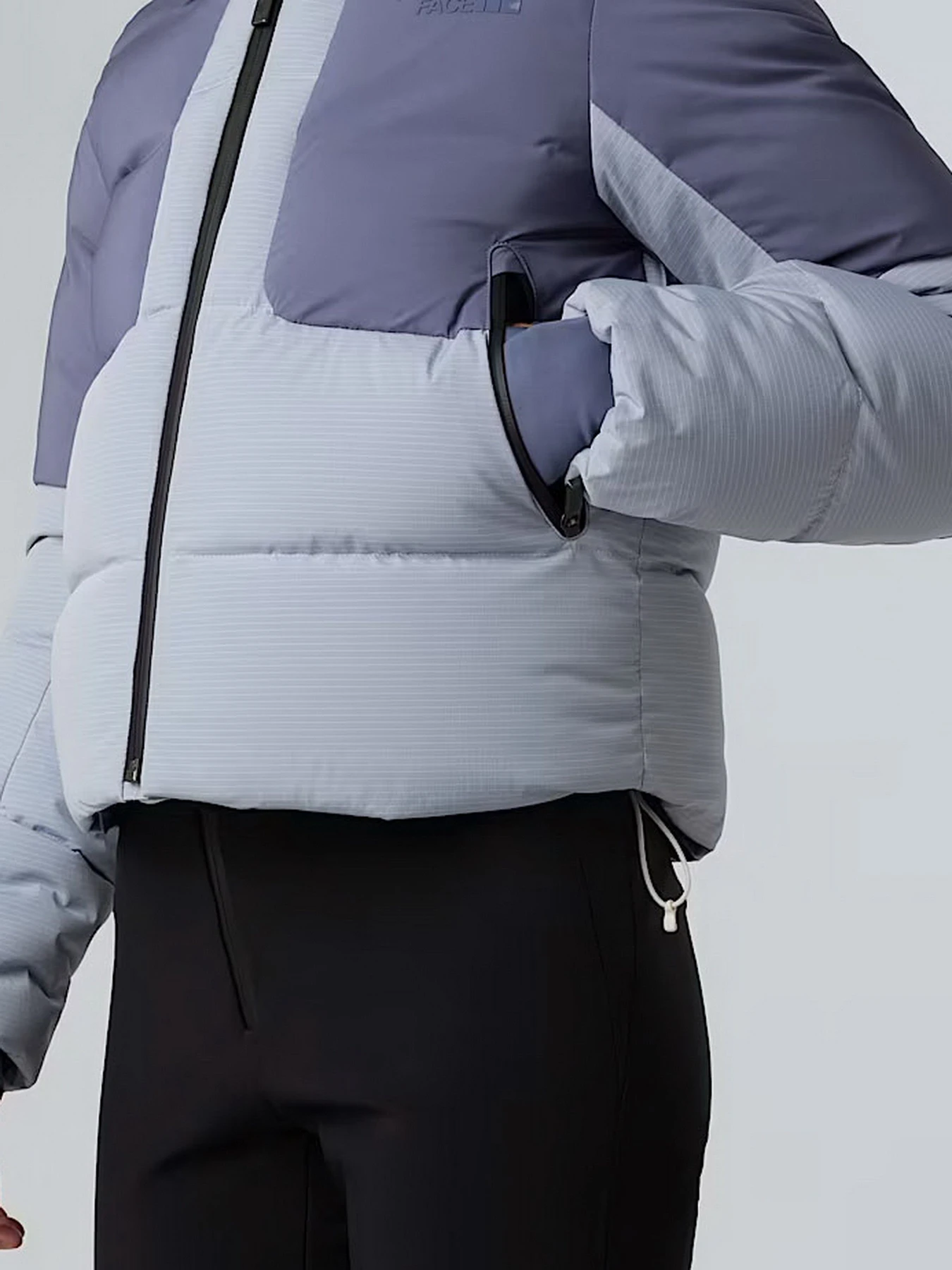 Куртки та дублянки The North Face модель NF0A87WTEHA1 Куртки та дублянки The North Face модель NF0A87WTEHA1 Фото