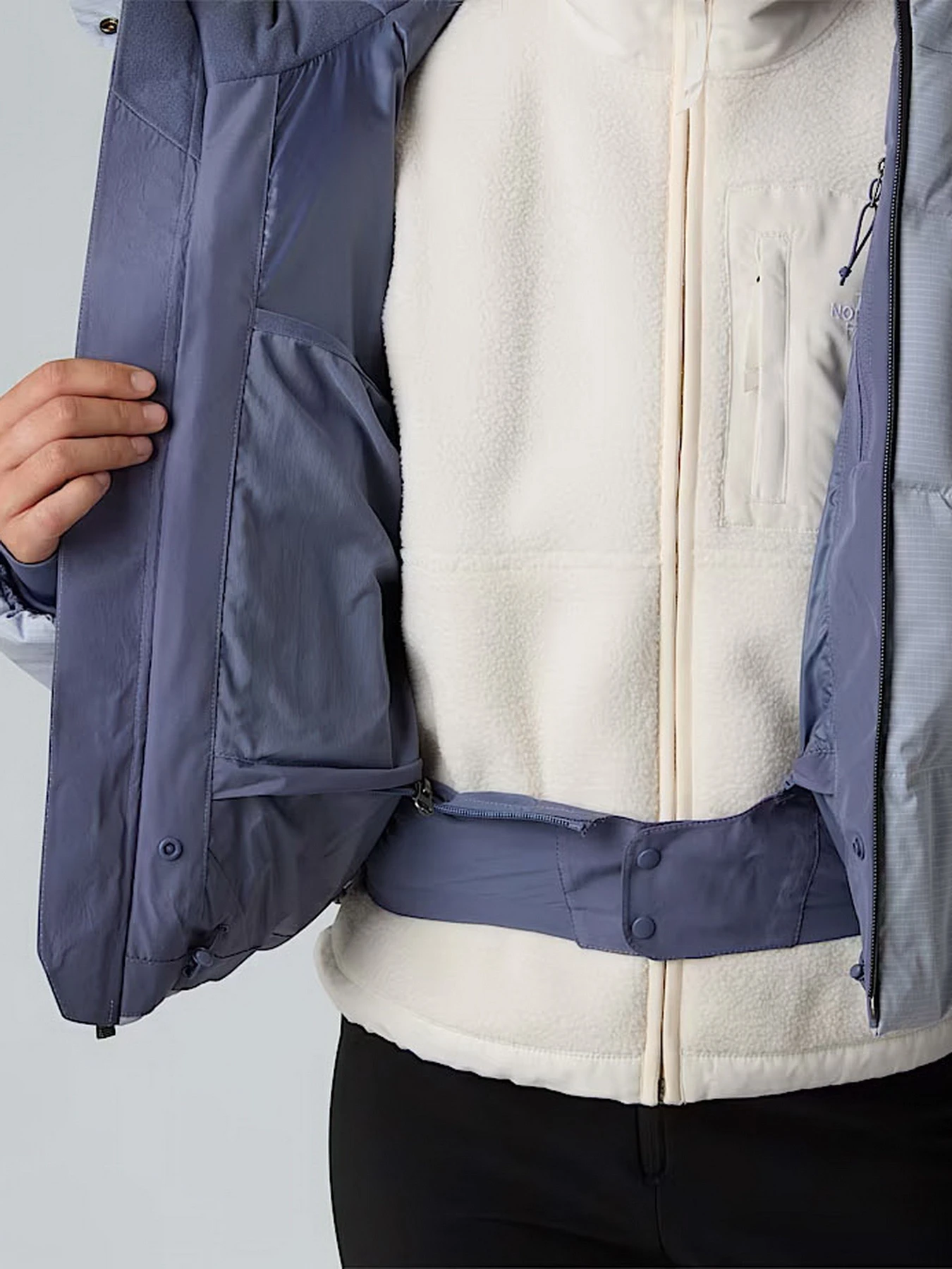 Куртки та дублянки The North Face модель NF0A87WTEHA1 Куртки та дублянки The North Face модель NF0A87WTEHA1 Фото