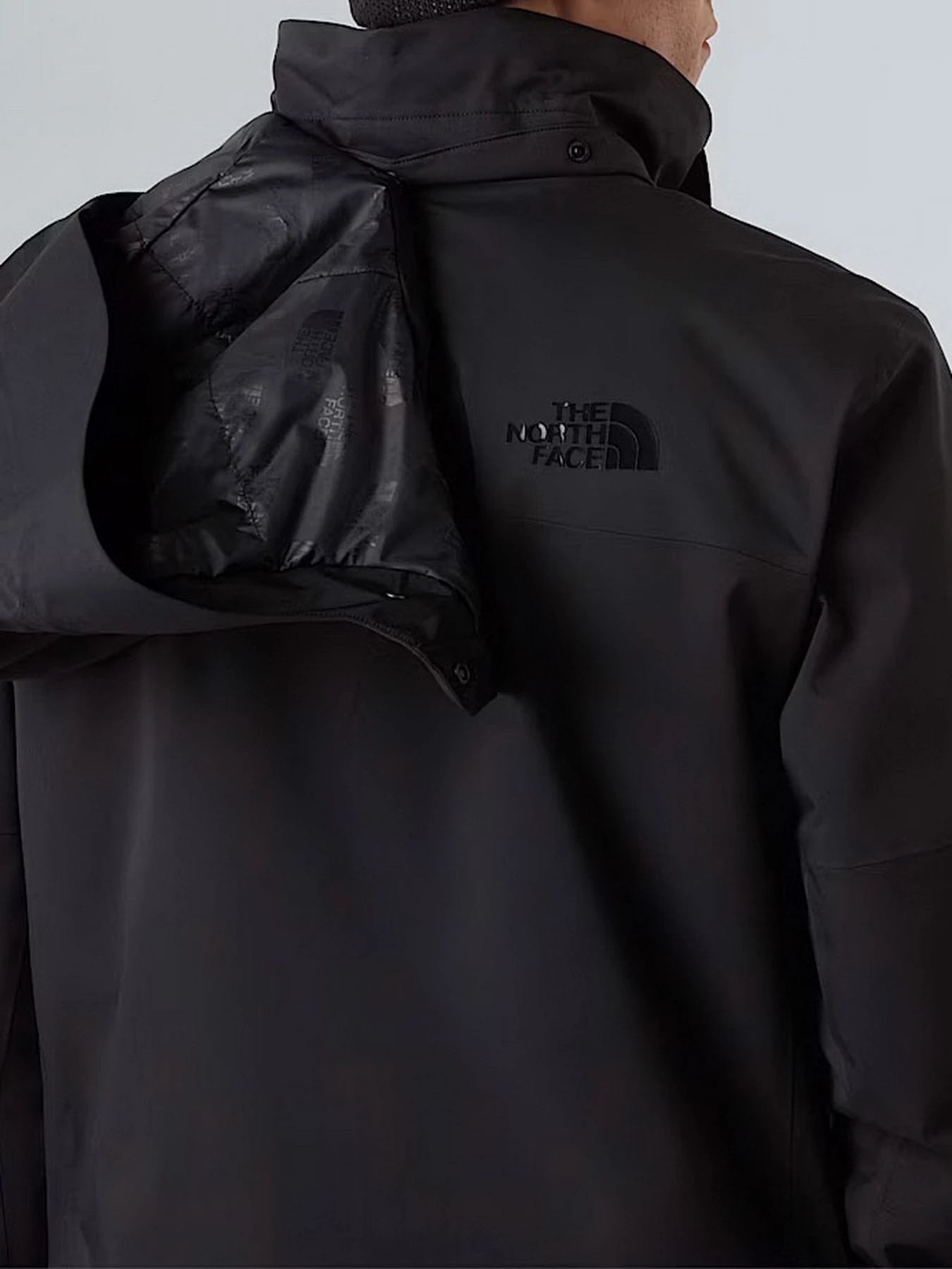 Куртки и дубленки The North Face модель NF0A87Y6KX71 Куртки и дубленки The North Face модель NF0A87Y6KX71 Фото