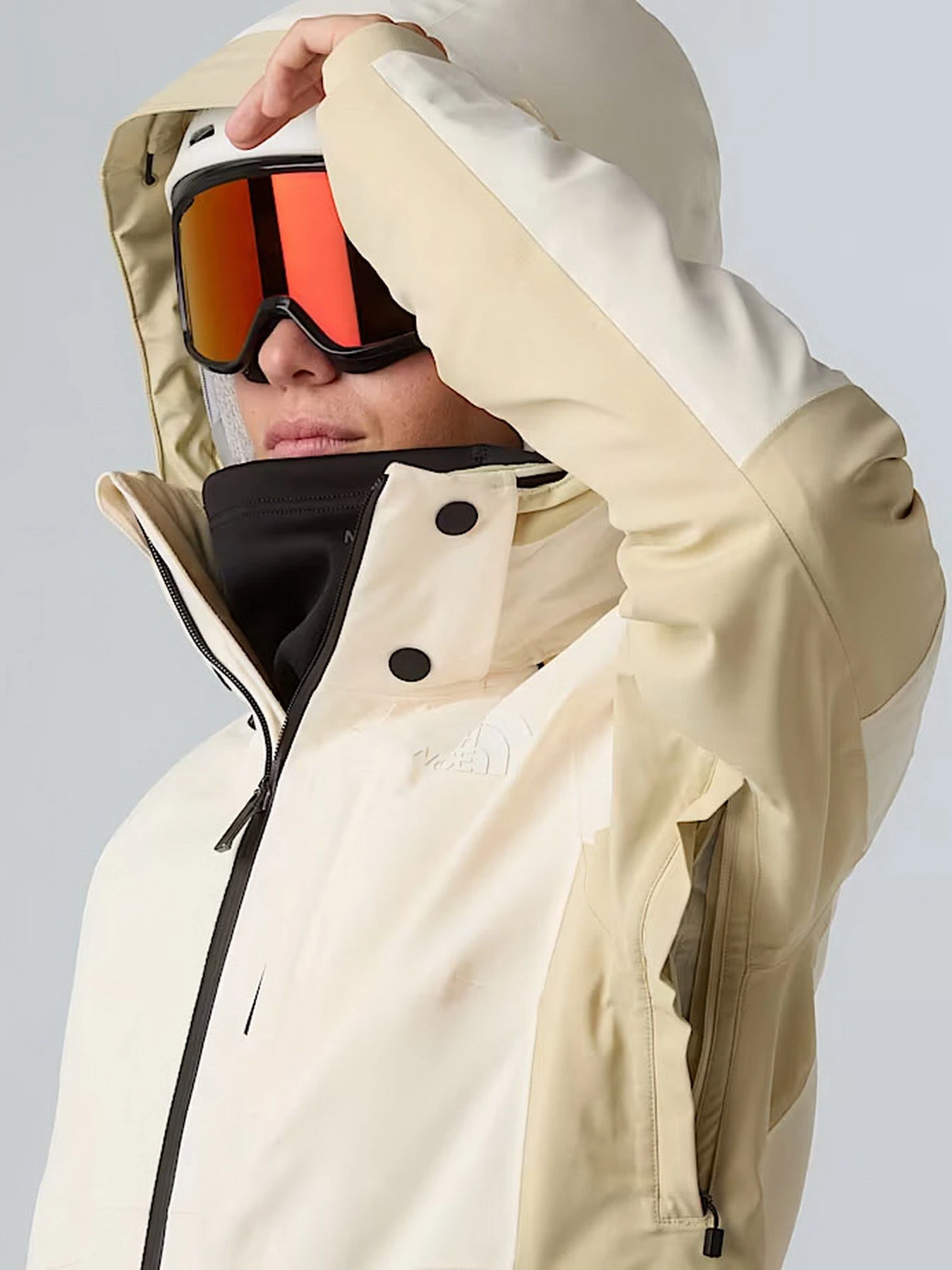 Куртки та дублянки The North Face модель NF0A8DDSTOB1 Фото