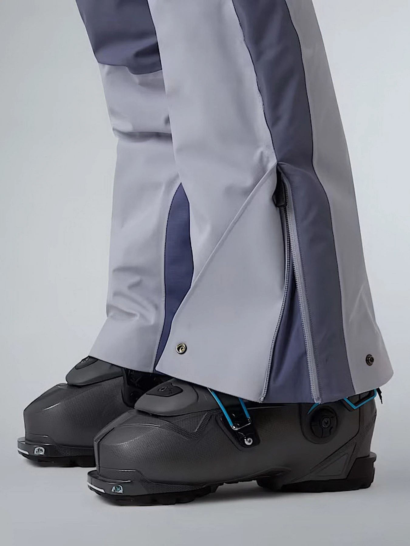 Брюки The North Face модель NF0A8DEYEHA1 Фото