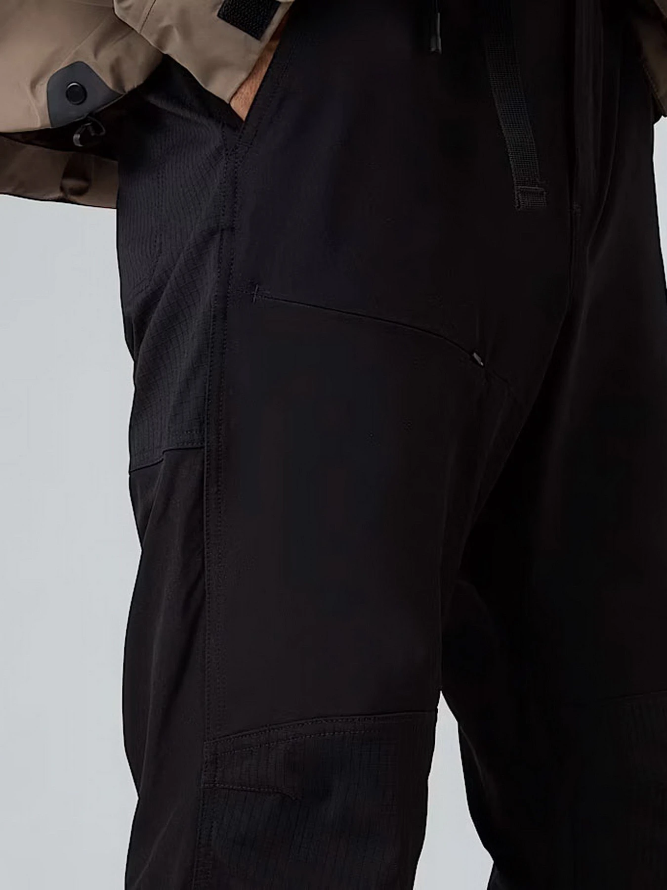 Штани The North Face Basin Pro модель NF0A8B50JK31 Фото
