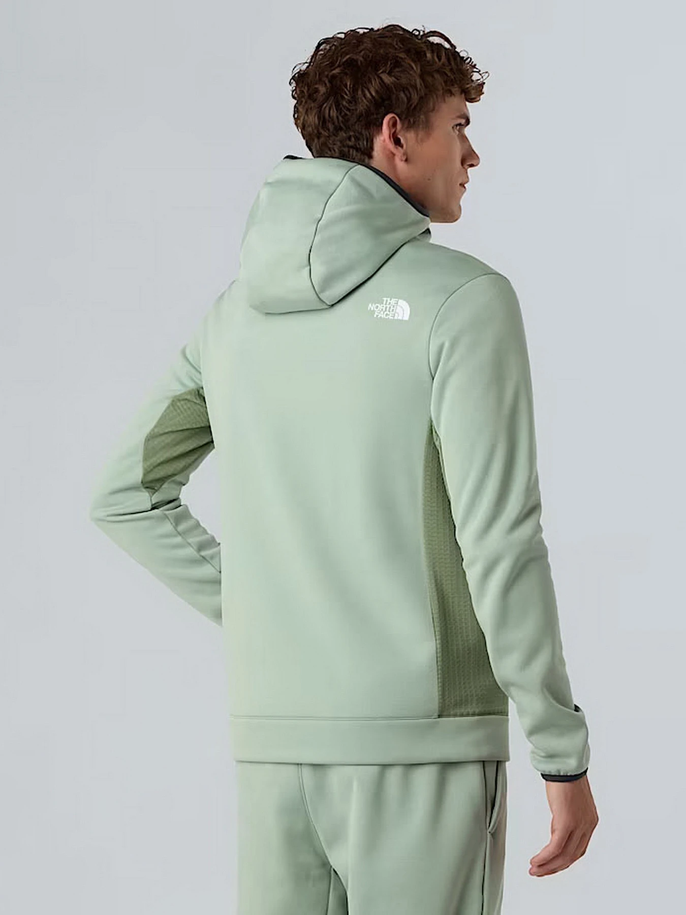 Худи и свитшоты The North Face Mountain Athletics модель NF0A8DY7D5M1 Худи и свитшоты The North Face Mountain Athletics модель NF0A8DY7D5M1 Фото