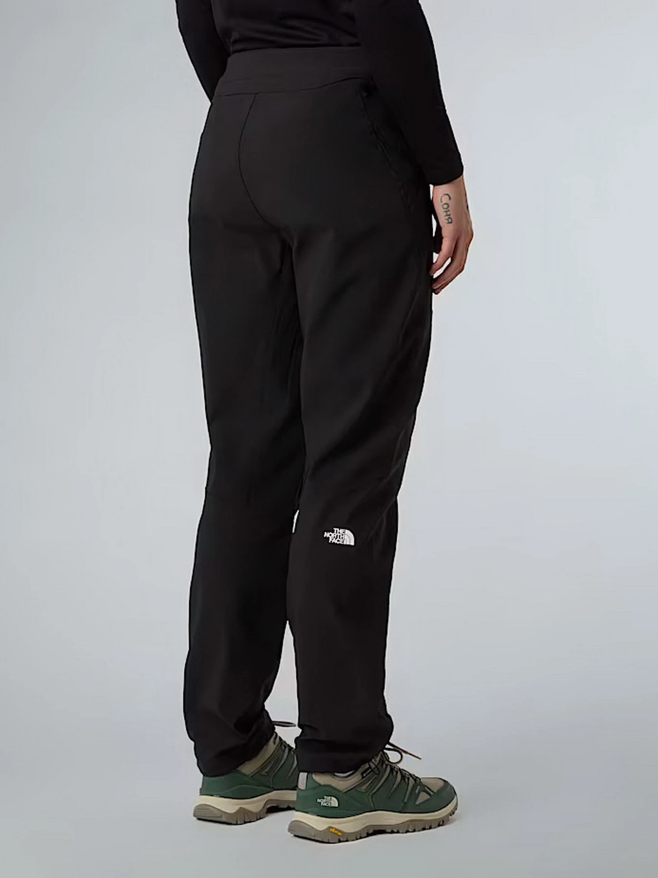 Брюки The North Face модель NF0A8E1HJK31 Брюки The North Face модель NF0A8E1HJK31 Фото