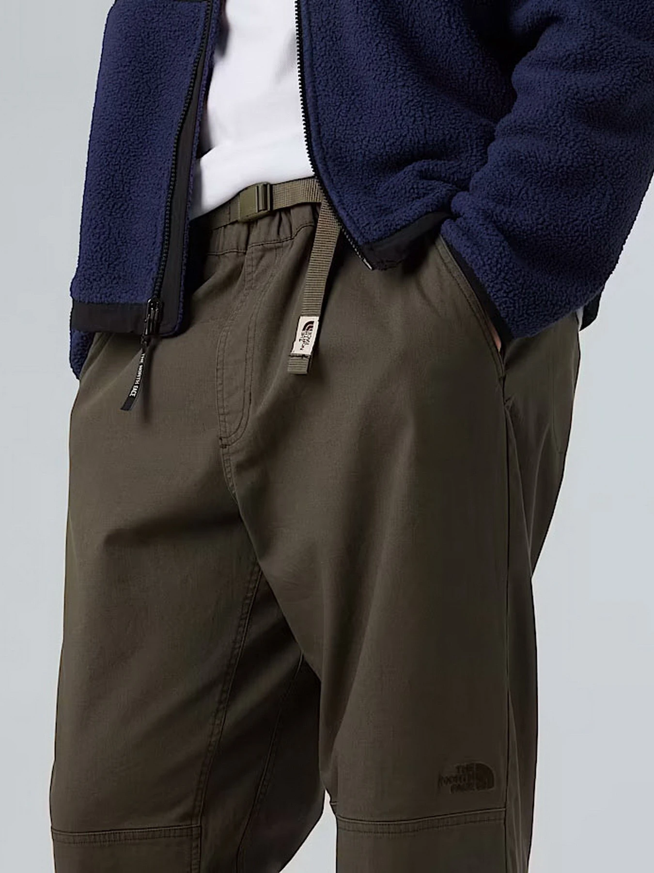 Брюки The North Face Beta Utility Belted модель NF0A8B6221L1 Брюки The North Face Beta Utility Belted модель NF0A8B6221L1 Фото