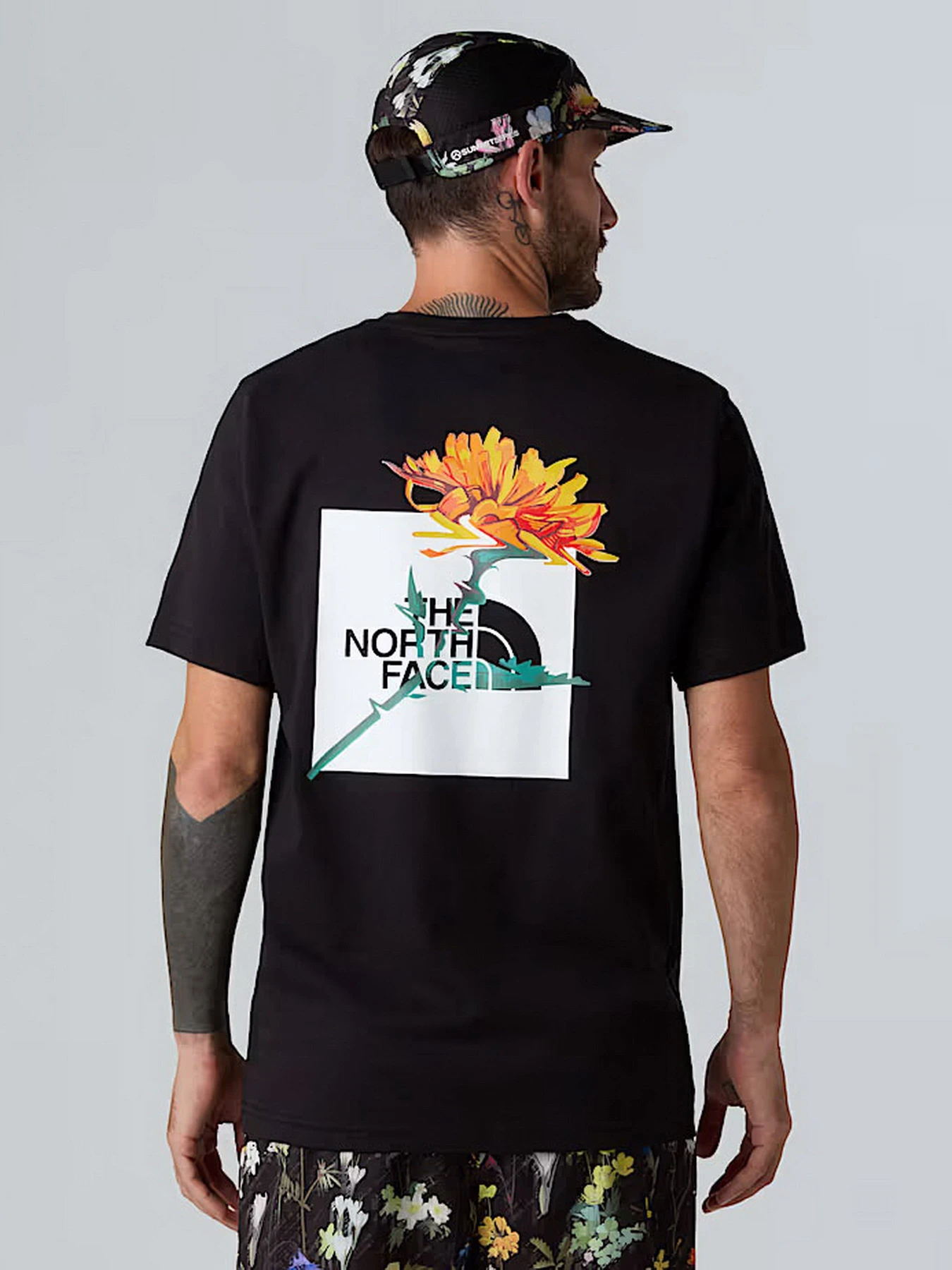 Футболки і поло The North Face модель NF0A8F65JK31 Футболки і поло The North Face модель NF0A8F65JK31 Фото