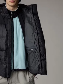 Куртки и дубленки The North Face модель NF0A4QYXGOF1 Фото