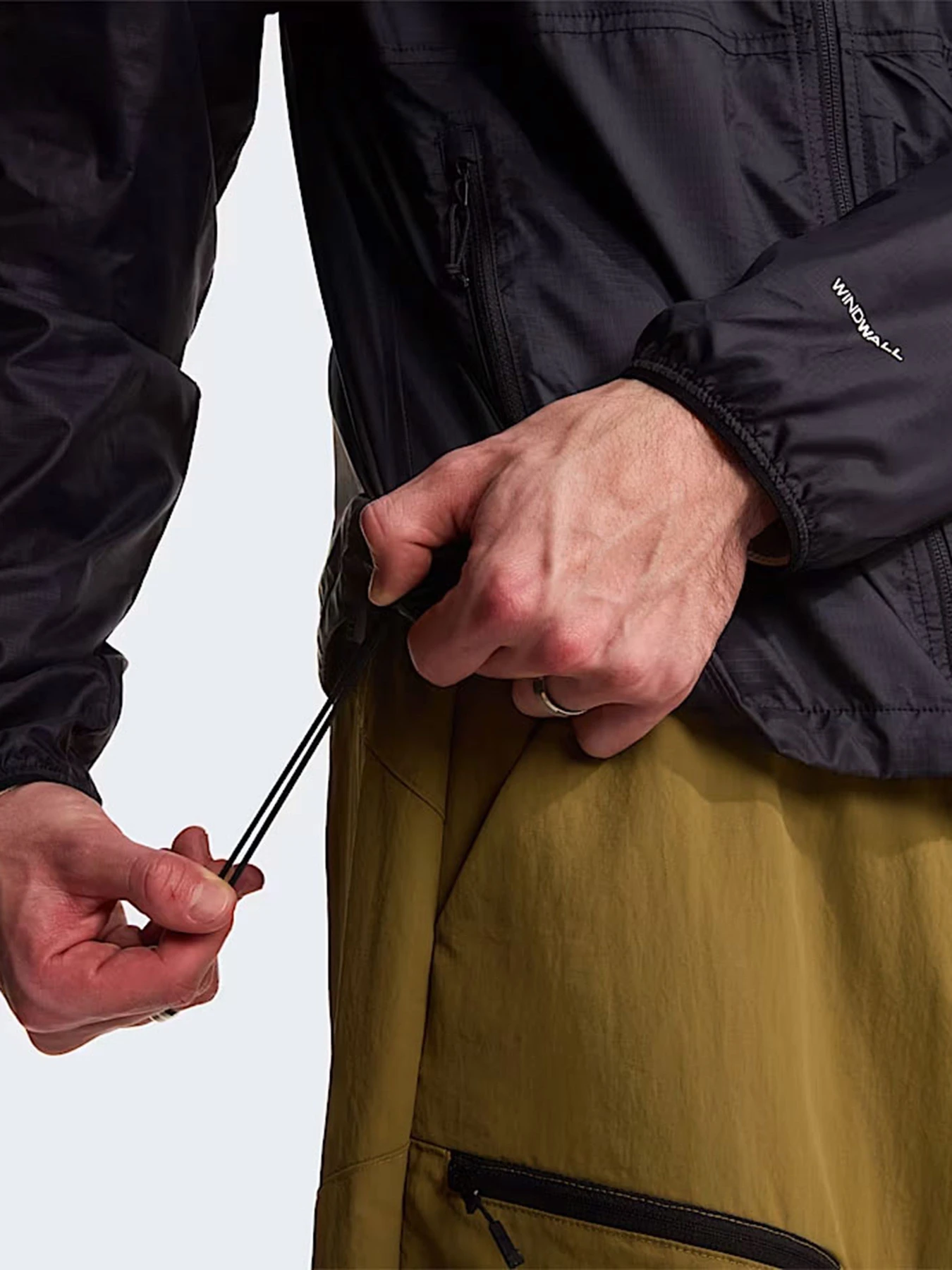 Куртки и дубленки The North Face M TNF CYCLONE WIND JACKET модель NF0A8B64JK31 Фото