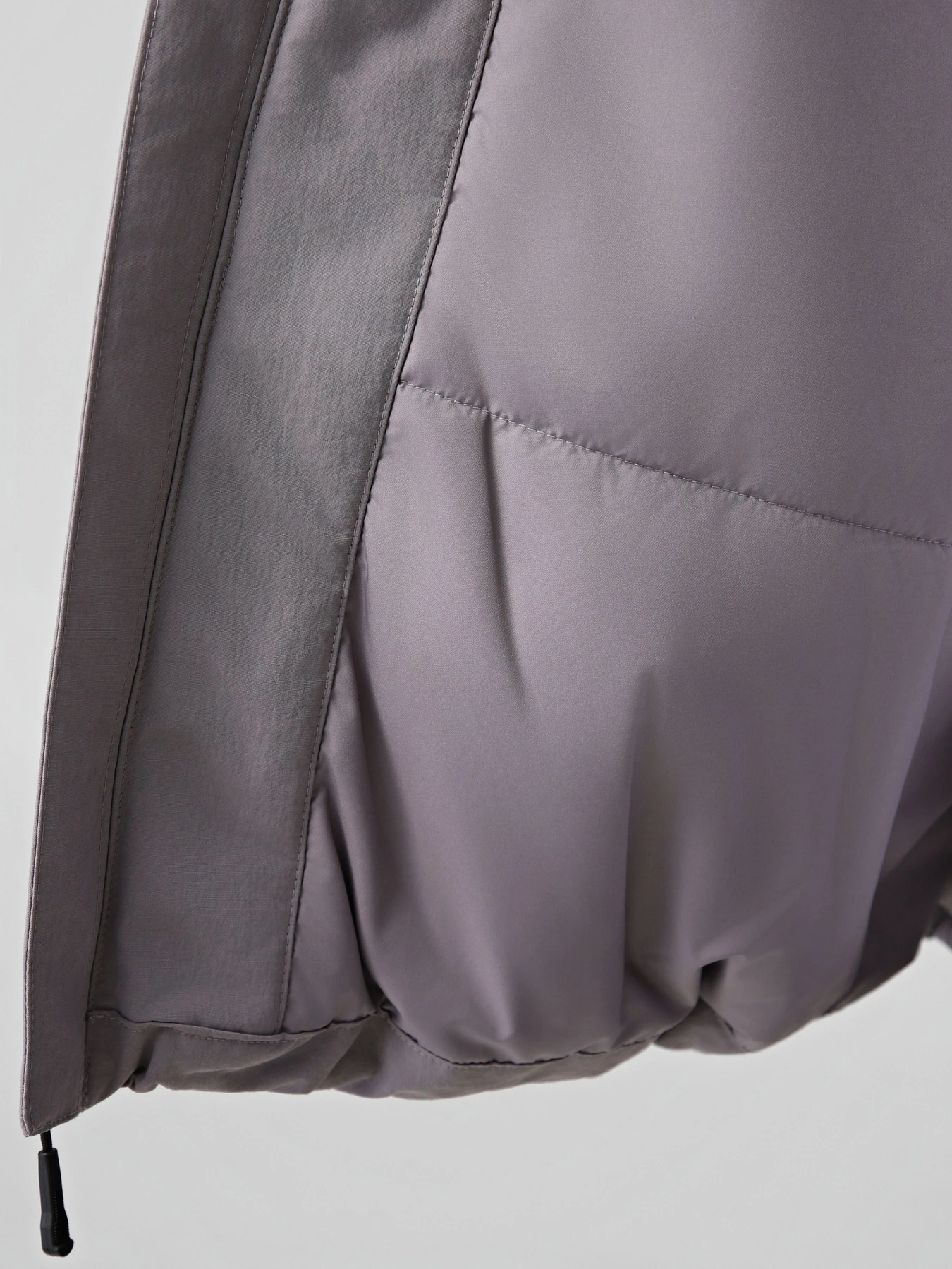 Куртки и дубленки The North Face U NSE LIGHT INSULATED BOMBER J модель NF0A8G8YG7O1 Куртки и дубленки The North Face U NSE LIGHT INSULATED BOMBER J модель NF0A8G8YG7O1 Фото