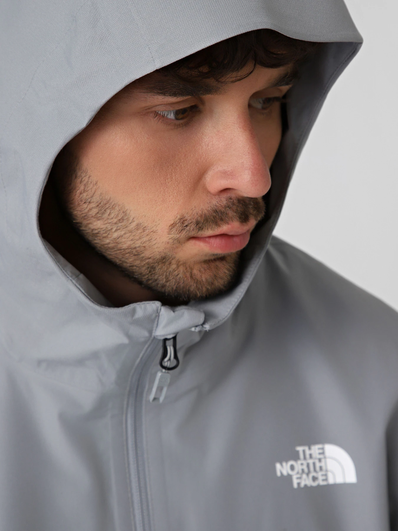 Куртки та дублянки The North Face M QUEST MONO JACKET модель NF0A8G0RH5F1 Фото