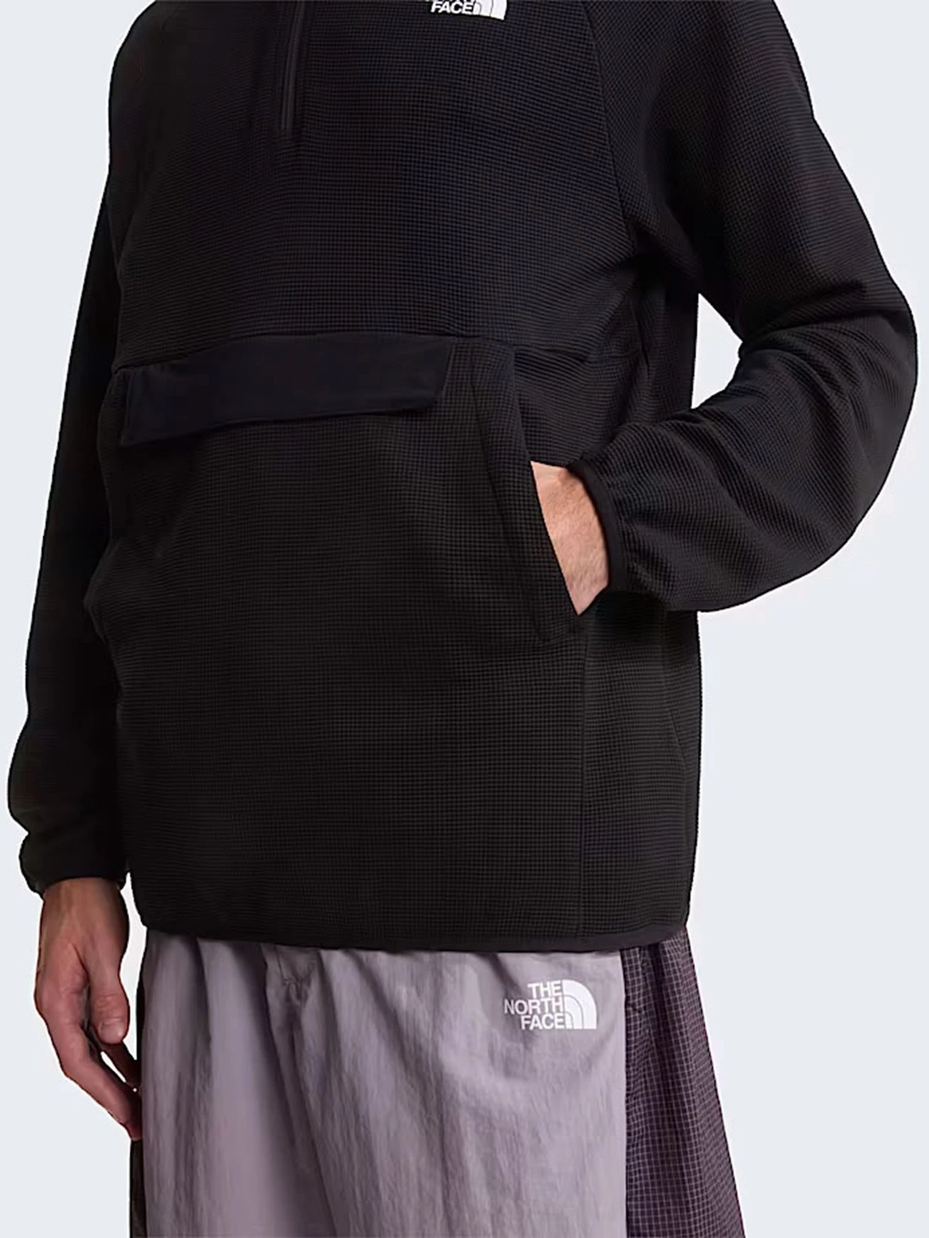 Куртки и дубленки The North Face M KECHA PACKABLE ANORAK модель NF0A8CS3JK31 Куртки и дубленки The North Face M KECHA PACKABLE ANORAK модель NF0A8CS3JK31 Фото