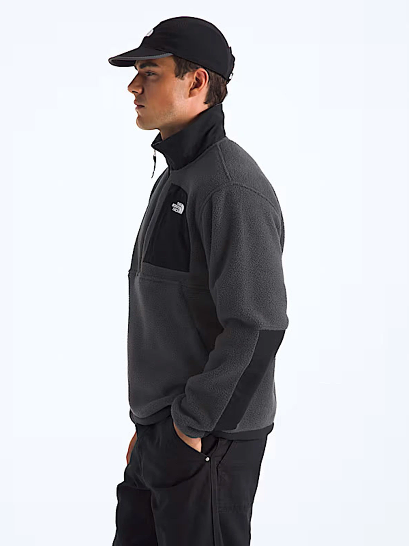 Худи и свитшоты The North Face M YUMIORI OFF PEAK 1/2 ZIP JAC модель NF0A8FKPMN81 Худи и свитшоты The North Face M YUMIORI OFF PEAK 1/2 ZIP JAC модель NF0A8FKPMN81 Фото