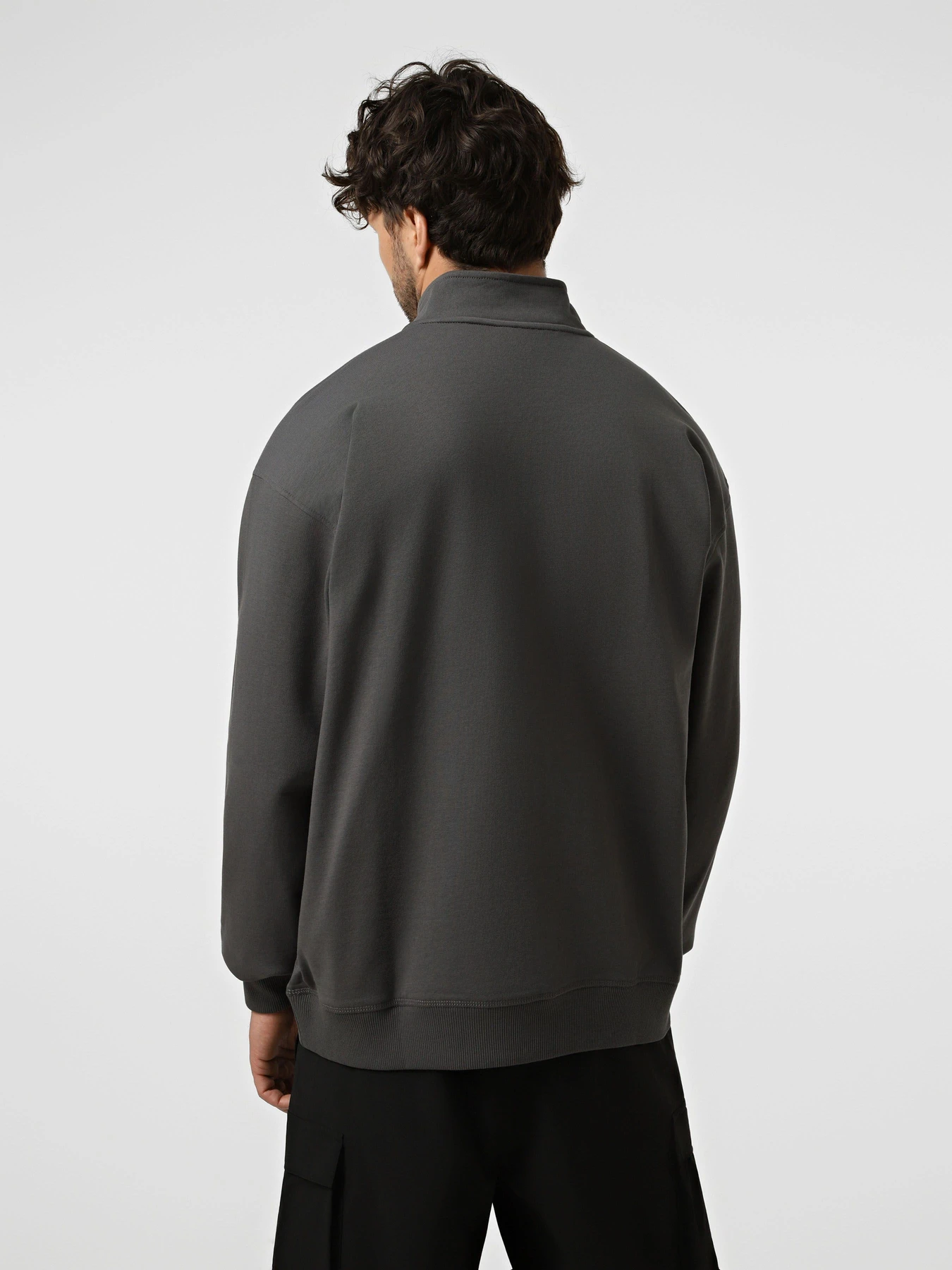 Худи и свитшоты The North Face U ESSENTIAL LIGHT RELAXED 1/4 модель NF0A8GQFRHI1 Худи и свитшоты The North Face U ESSENTIAL LIGHT RELAXED 1/4 модель NF0A8GQFRHI1 Фото