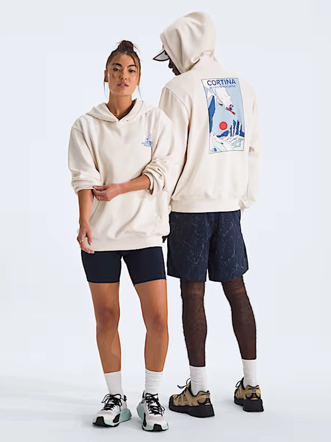 Худи и свитшоты The North Face U MOUNTAIN CELEBRATION RELAXED модель NF0A8GB9QLI1 Худи и свитшоты The North Face U MOUNTAIN CELEBRATION RELAXED модель NF0A8GB9QLI1 Фото