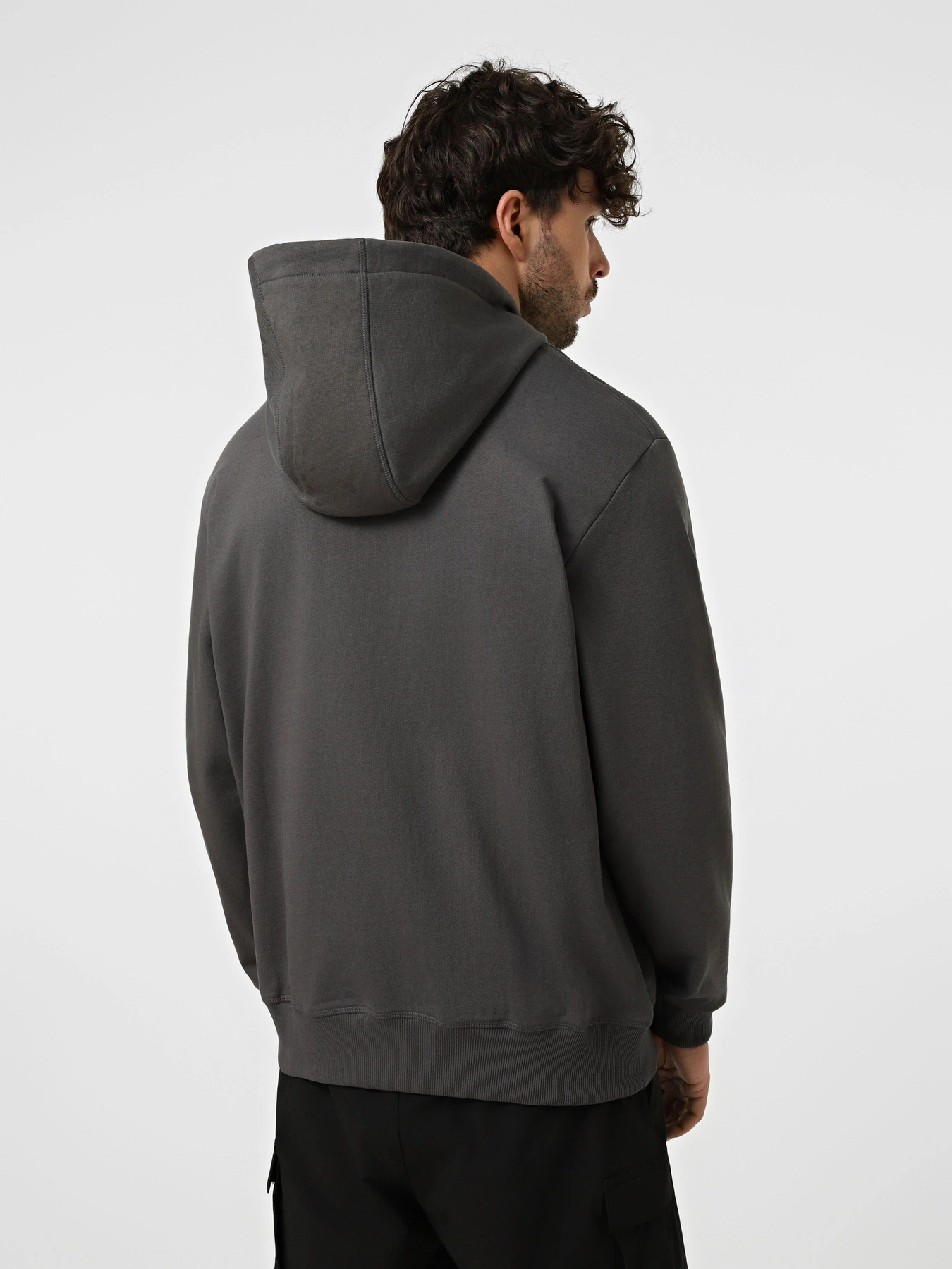 Худи и свитшоты The North Face U ESSENTIAL LIGHT RELAXED HOOD модель NF0A8GQDRHI1 Худи и свитшоты The North Face U ESSENTIAL LIGHT RELAXED HOOD модель NF0A8GQDRHI1 Фото