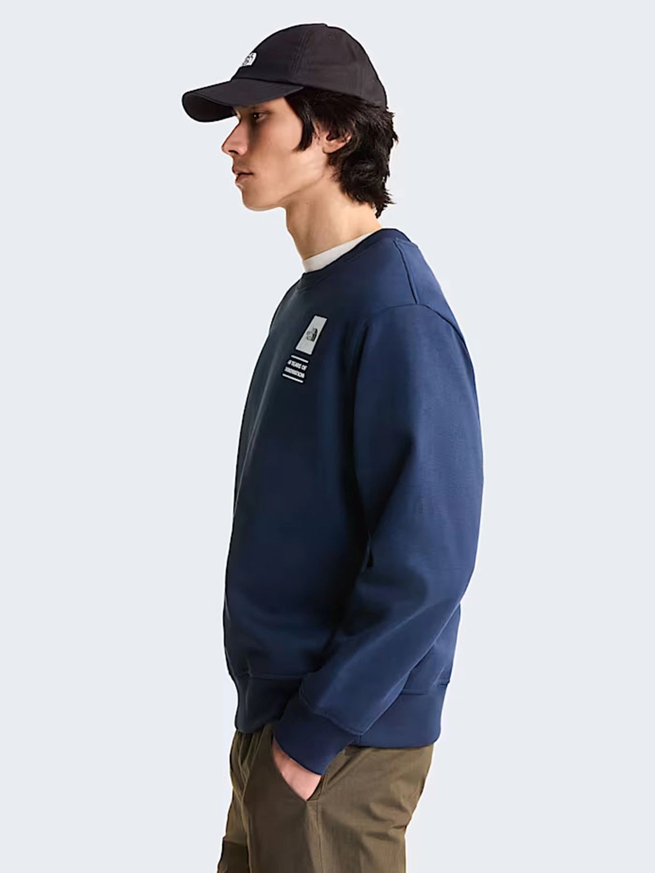 Худи и свитшоты The North Face U TNF CELEBRATION RELAXED CREW модель NF0A8GAT8K21 Худи и свитшоты The North Face U TNF CELEBRATION RELAXED CREW модель NF0A8GAT8K21 Фото