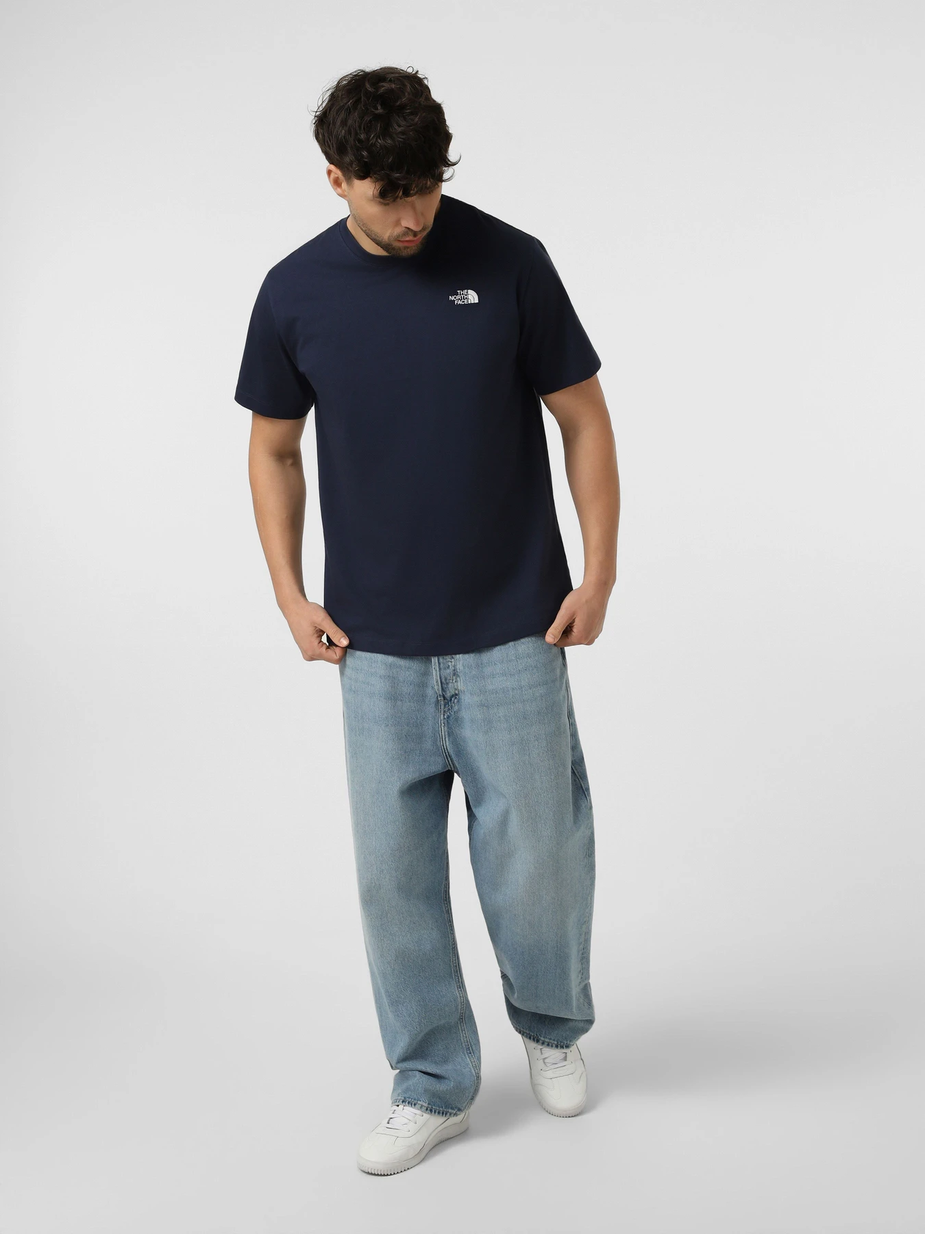 Футболки і поло The North Face M EVOLUTION SIMPLE DOME REGULA модель NF0A8CZ28K21 Футболки і поло The North Face M EVOLUTION SIMPLE DOME REGULA модель NF0A8CZ28K21 Фото