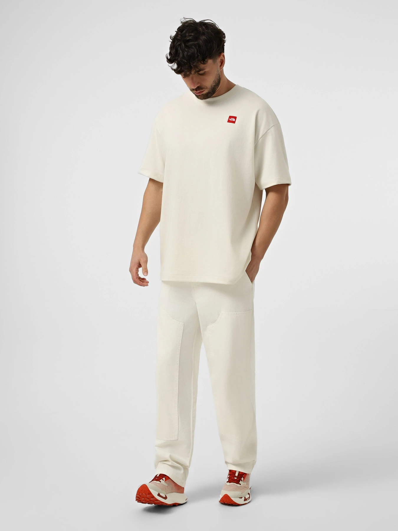 Футболки і поло The North Face M TNF RED BOX S/S TEE модель NF0A8EG5QLI1 Фото