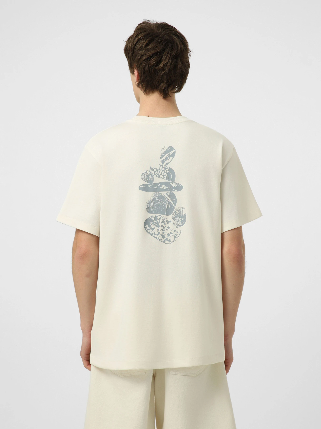 Футболки і поло The North Face M STONES RELAXED SHORT SLEEVE модель NF0A8G9RQLI1 Футболки і поло The North Face M STONES RELAXED SHORT SLEEVE модель NF0A8G9RQLI1 Фото