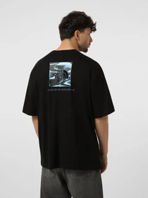 Футболки і поло The North Face M LIQUID BOX NSE OVERSIZE SHOR модель NF0A8G9WJK31 Фото