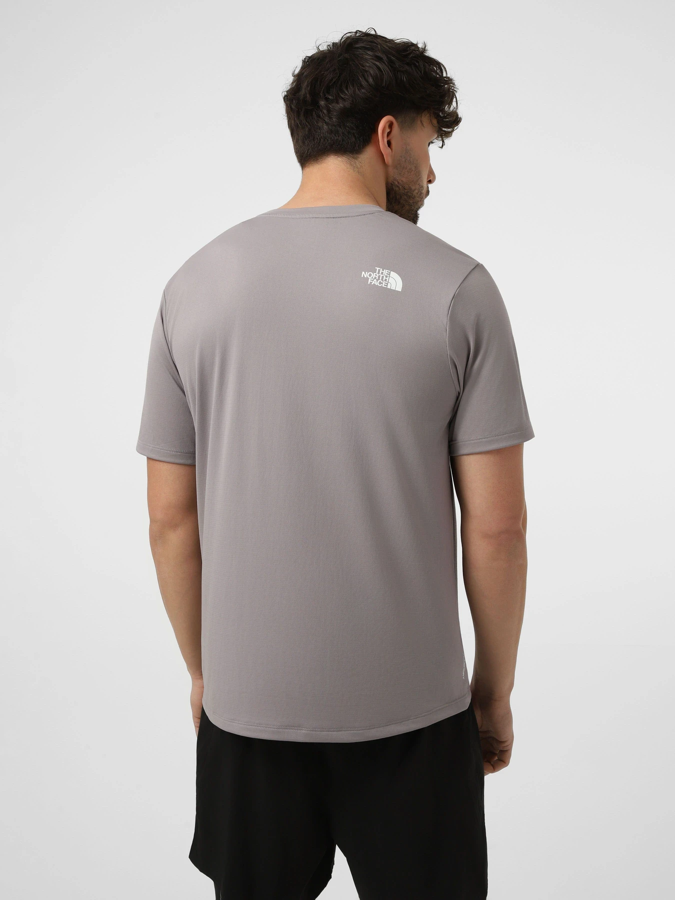 Футболки і поло The North Face M MA 24/7 SHORT SLEEVES TEE модель NF0A893ZG7O1 Футболки і поло The North Face M MA 24/7 SHORT SLEEVES TEE модель NF0A893ZG7O1 Фото