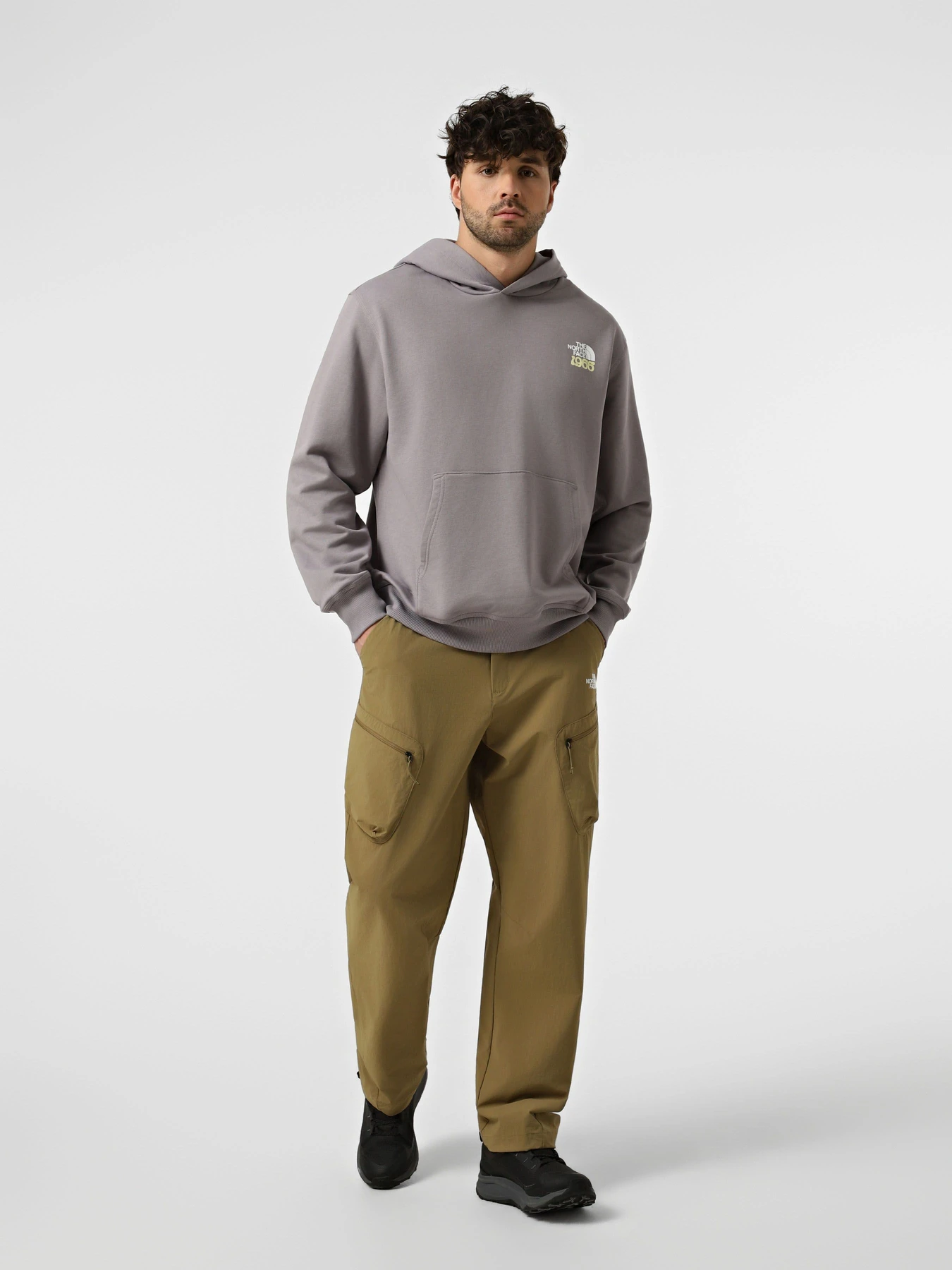 Брюки The North Face M PACKABLE LOOSE PANTS модель NF0A8G092EL1 Брюки The North Face M PACKABLE LOOSE PANTS модель NF0A8G092EL1 Фото