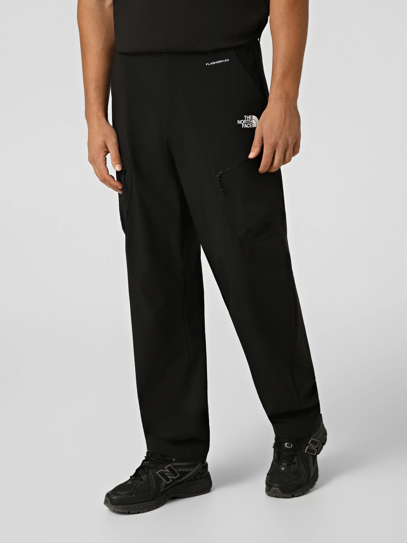 Штани The North Face M PACKABLE LOOSE PANTS модель NF0A8G09JK31 Штани The North Face M PACKABLE LOOSE PANTS модель NF0A8G09JK31 Фото