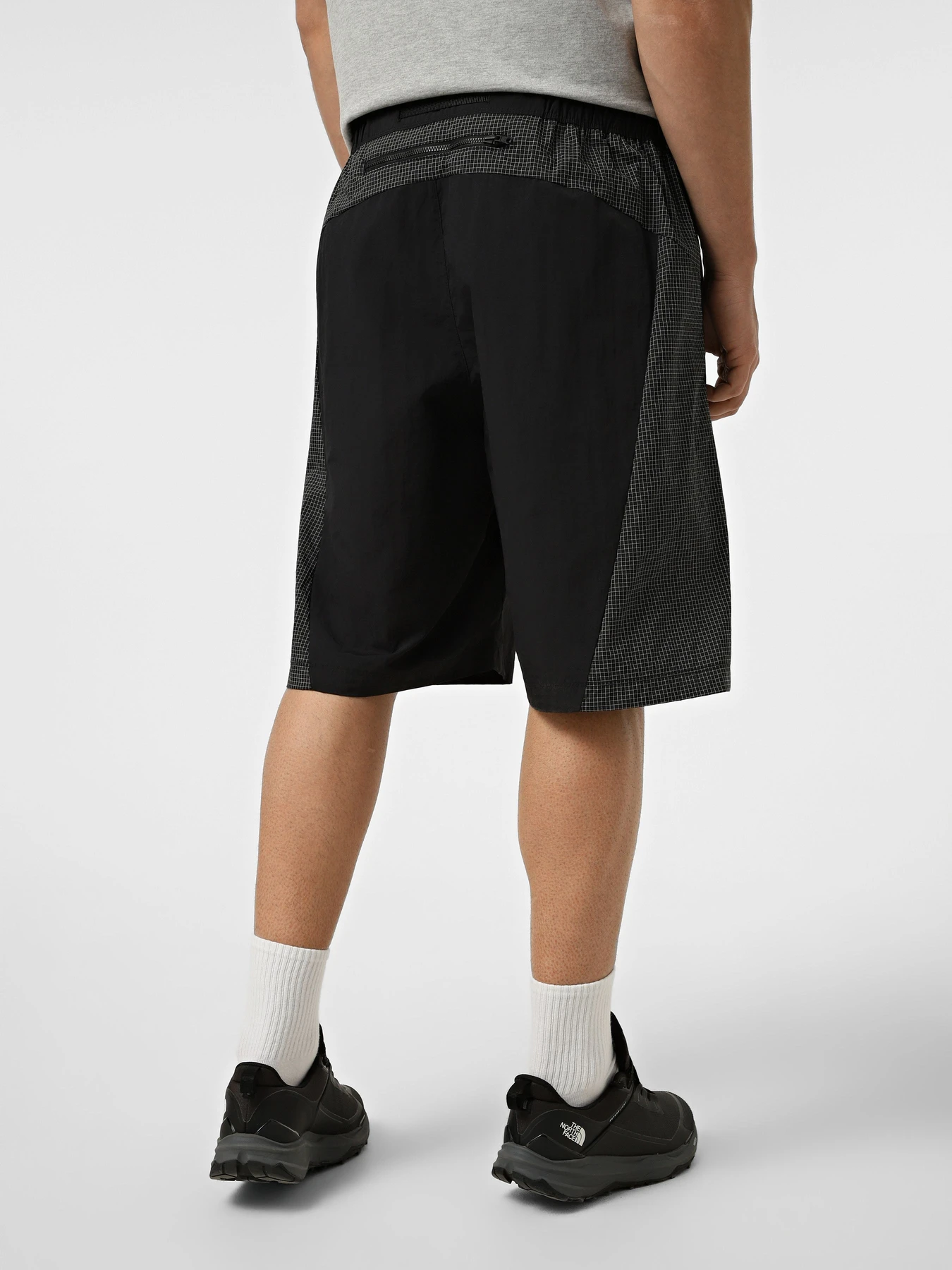 Шорты The North Face U NSE BELTED SHORT модель NF0A8GE5JK31 Фото