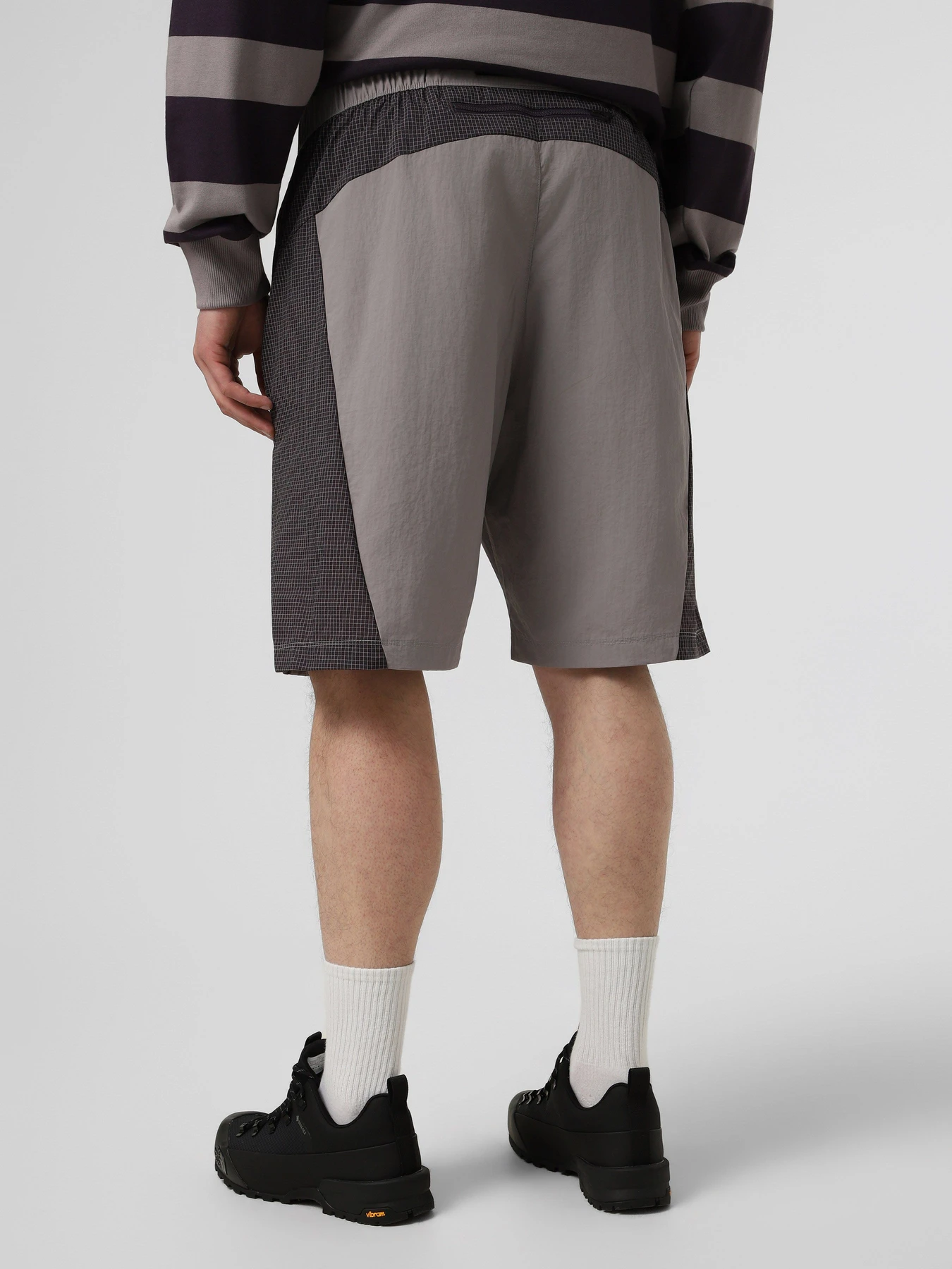 Шорты The North Face U NSE BELTED SHORT модель NF0A8GE5JZU1 Фото