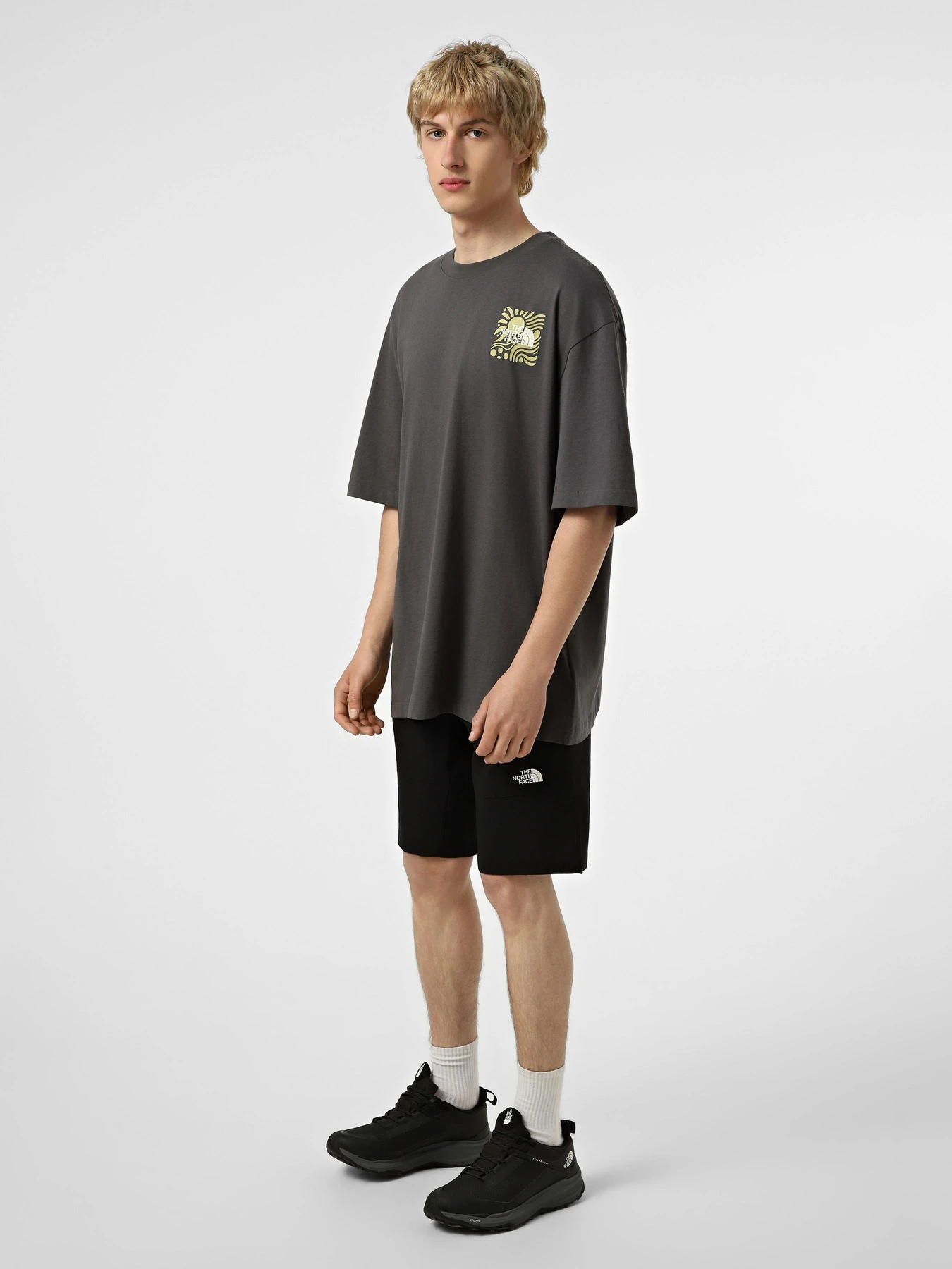 Шорти The North Face M LIGHTNING SHORT - EU модель NF0A495O4H01 Шорти The North Face M LIGHTNING SHORT - EU модель NF0A495O4H01 Фото