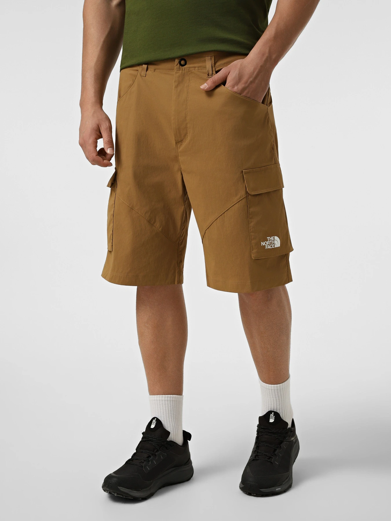 Шорты The North Face M EXPLORATION CARGO SHORTS модель NF0A8EC71731 Шорты The North Face M EXPLORATION CARGO SHORTS модель NF0A8EC71731 Фото