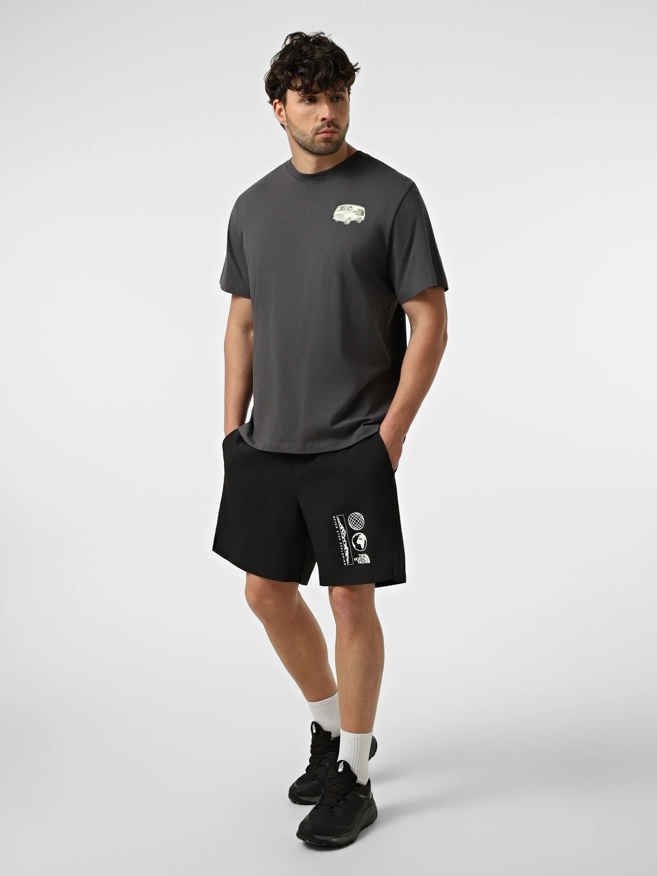 Шорты The North Face M 24/7 7IN SHORT-GRAPHIC модель NF0A8G84JK31 Фото