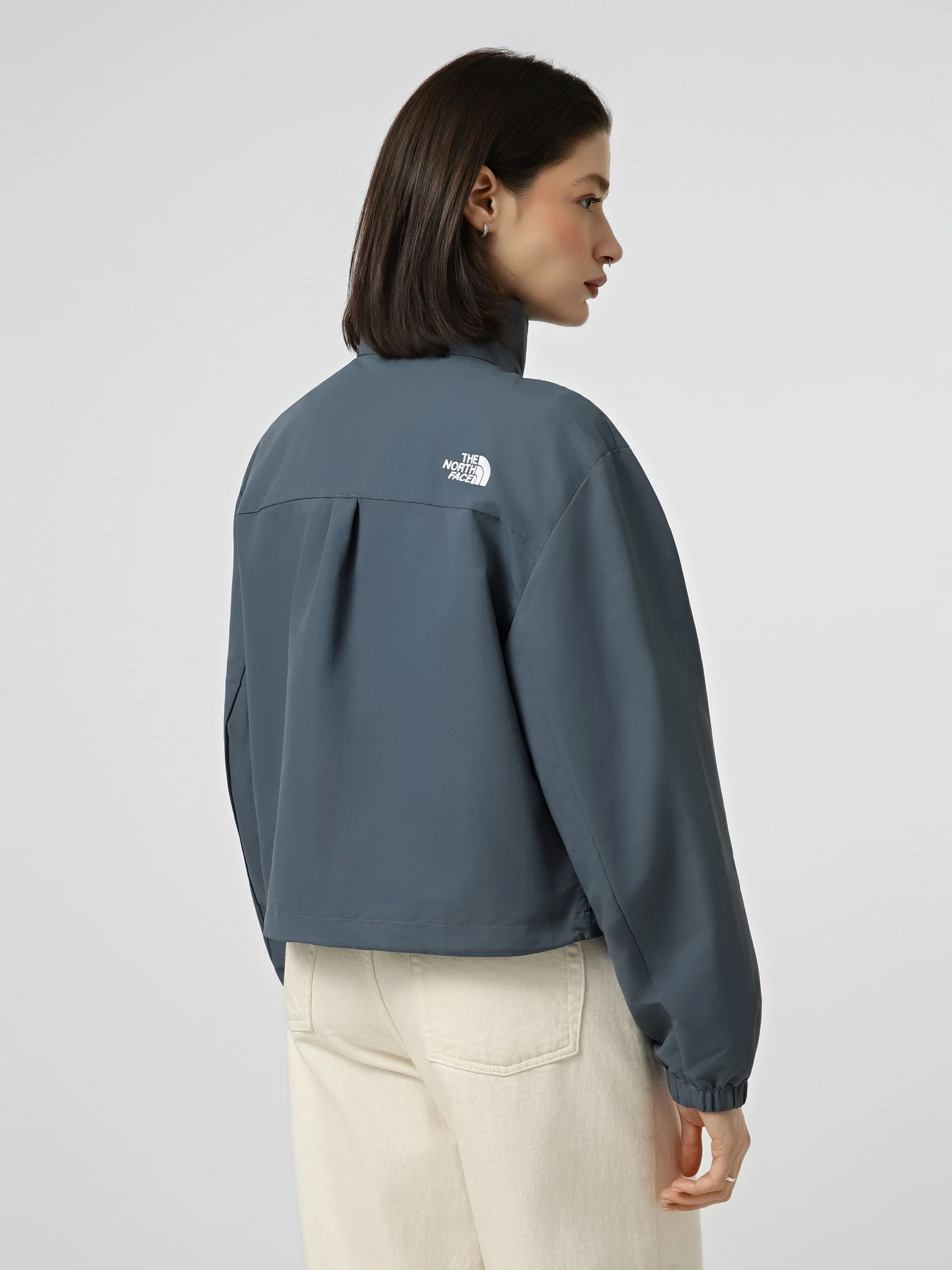 Куртки та дублянки The North Face W TNF EASY WIND JACKET модель NF0A8EUX0U31 Фото