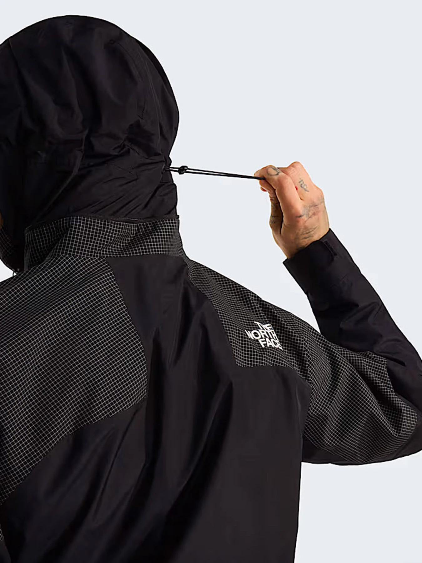 Куртки и дубленки The North Face W HKE DEVILS THUMB GTX JACKET модель NF0A8CGBJK31 Куртки и дубленки The North Face W HKE DEVILS THUMB GTX JACKET модель NF0A8CGBJK31 Фото