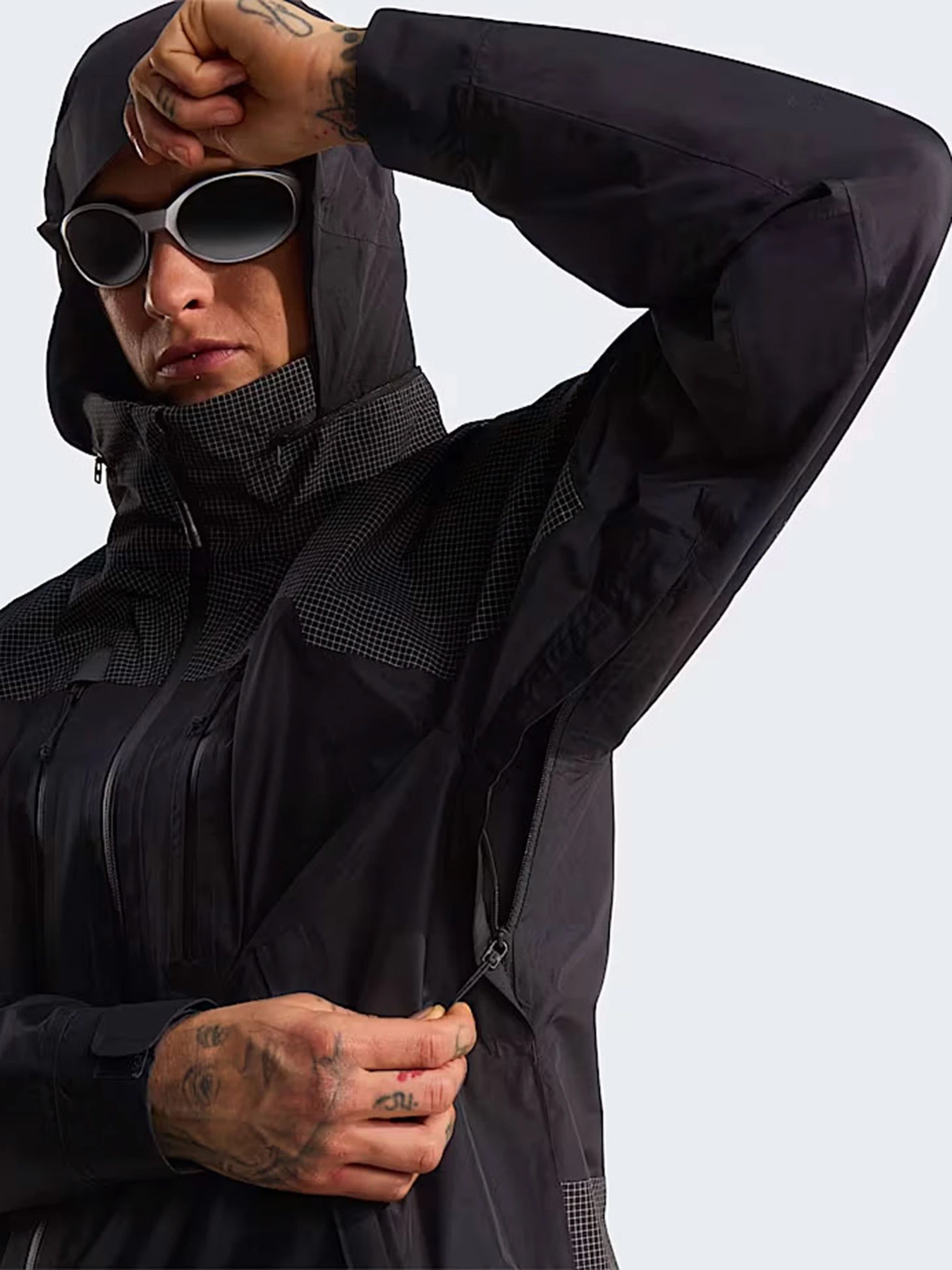 Куртки и дубленки The North Face W HKE DEVILS THUMB GTX JACKET модель NF0A8CGBJK31 Куртки и дубленки The North Face W HKE DEVILS THUMB GTX JACKET модель NF0A8CGBJK31 Фото