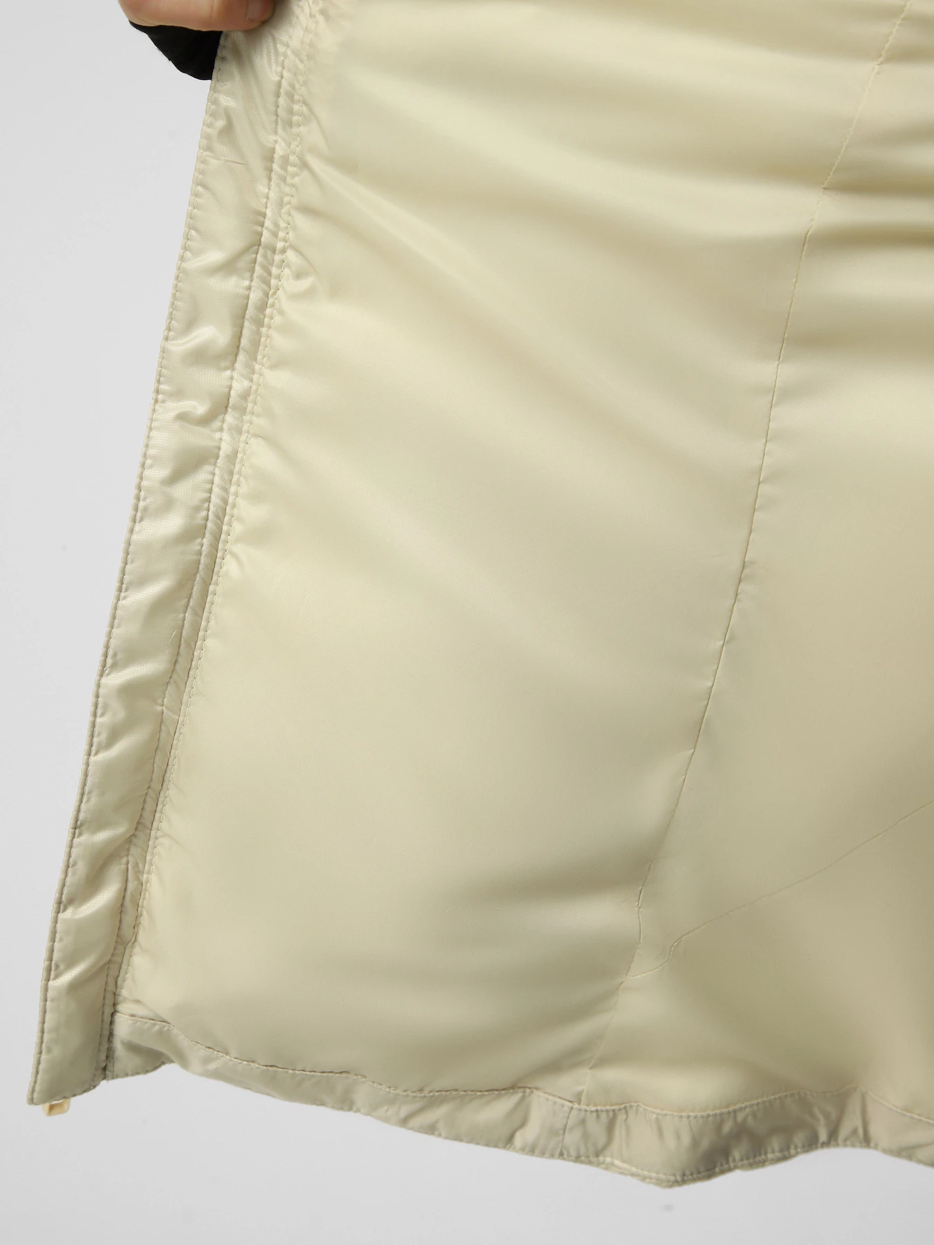 Куртки та дублянки The North Face W HUILA SYNTH VEST модель NF0A8DW5DOM1 Куртки та дублянки The North Face W HUILA SYNTH VEST модель NF0A8DW5DOM1 Фото